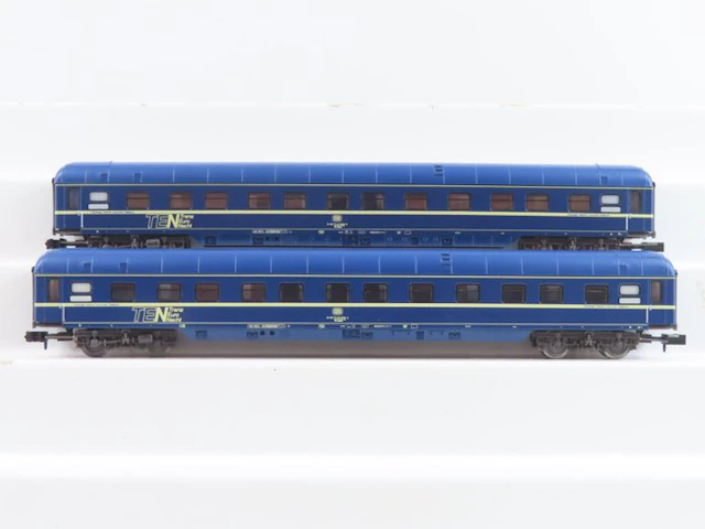 Minitrix N - 15733 - Model train passenger carriage set...