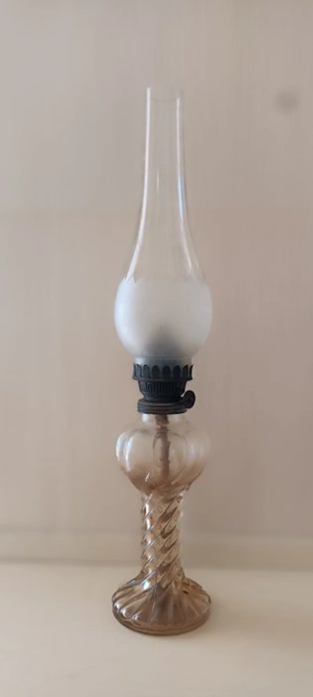 Oil lamp - Glass, Metal - Oil lamp
