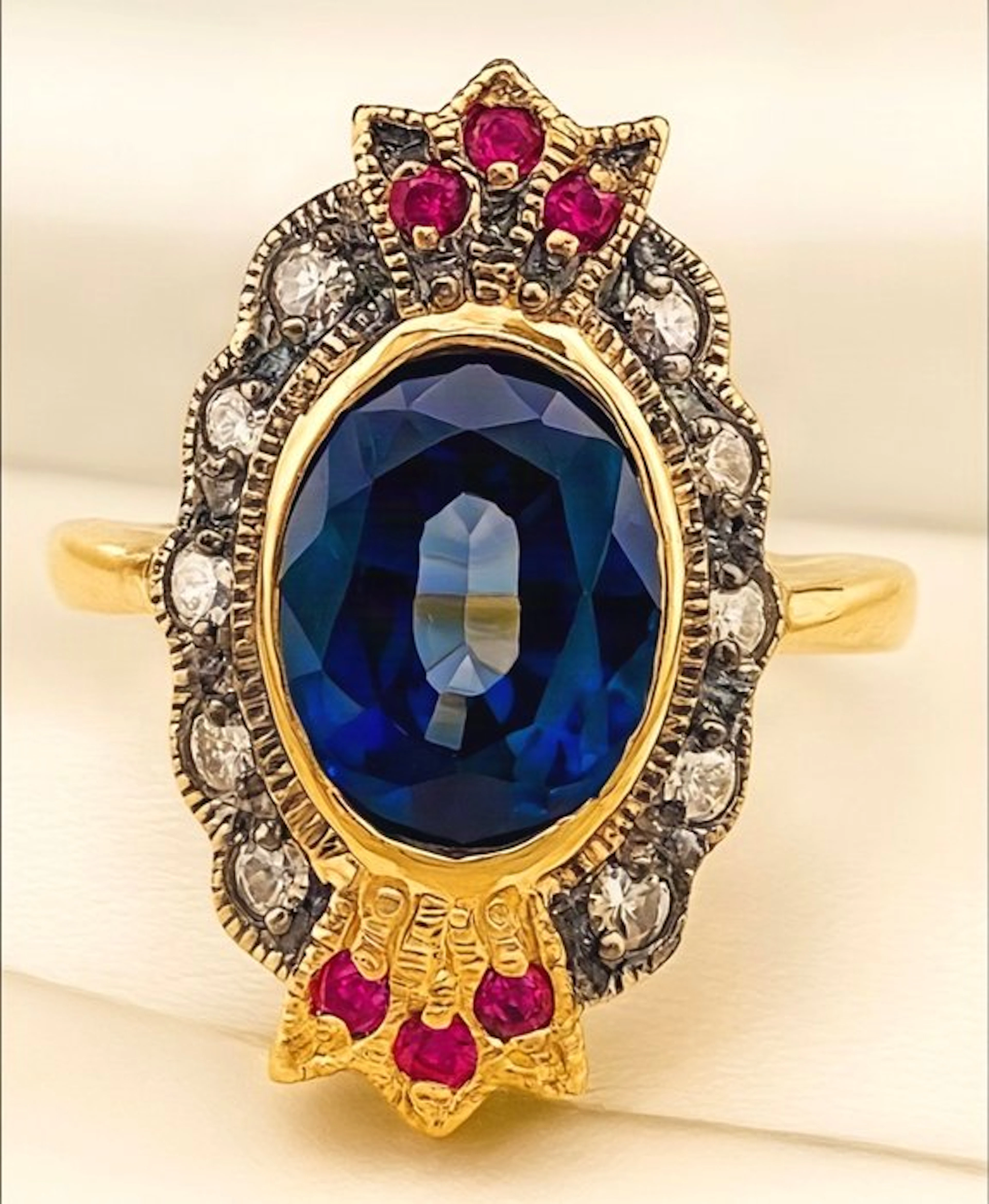 No reserve price - Ring - 9 kt. Yellow gold, Silver Sapphire - Diamond
