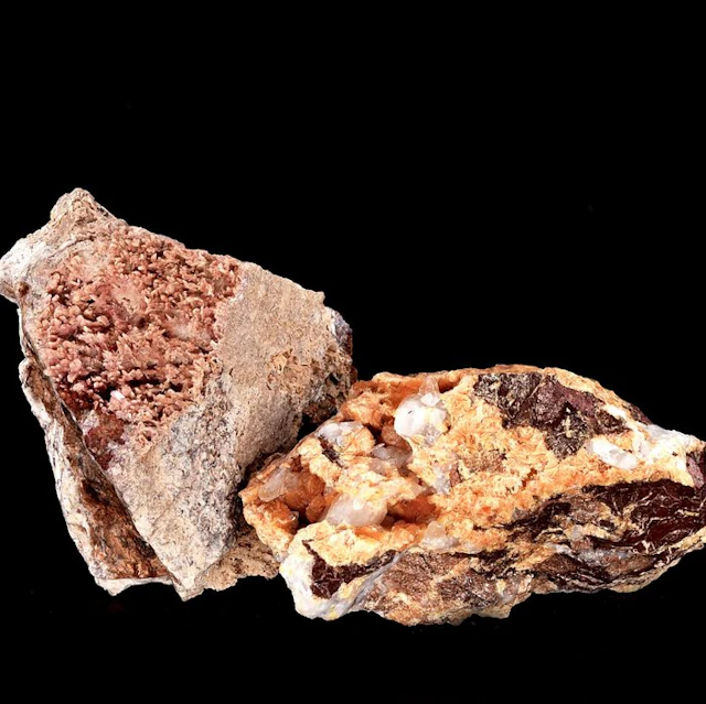 Rare Tinzenite and Inesite from Liguria - Height: 7 cm...