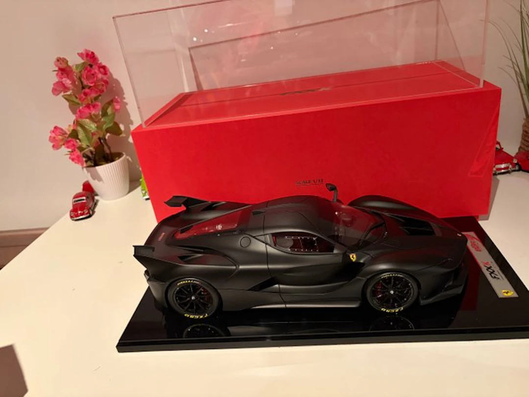 BBR 1:12 - Model car - Ferrari FXX-K - Limited #3/5