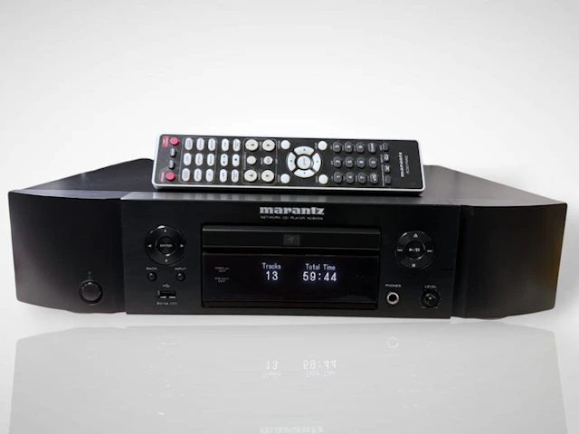 Marantz - ND8006 / Network Streamer DAC Preamplifier CD player