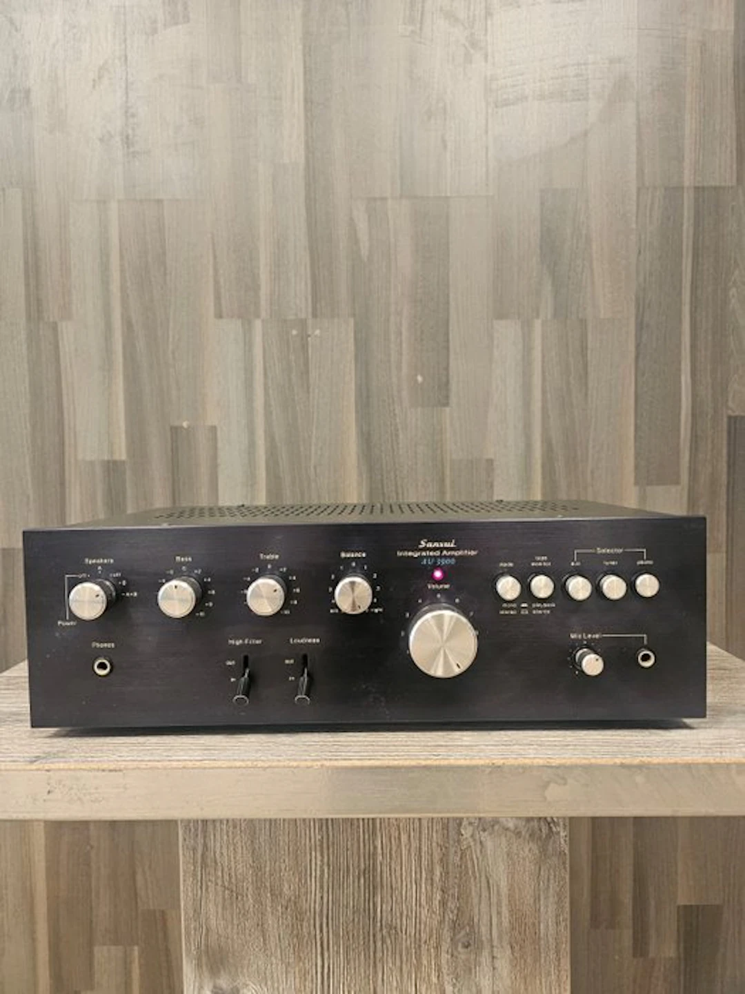 Sansui - AU-3900 Solid state integrated amplifier