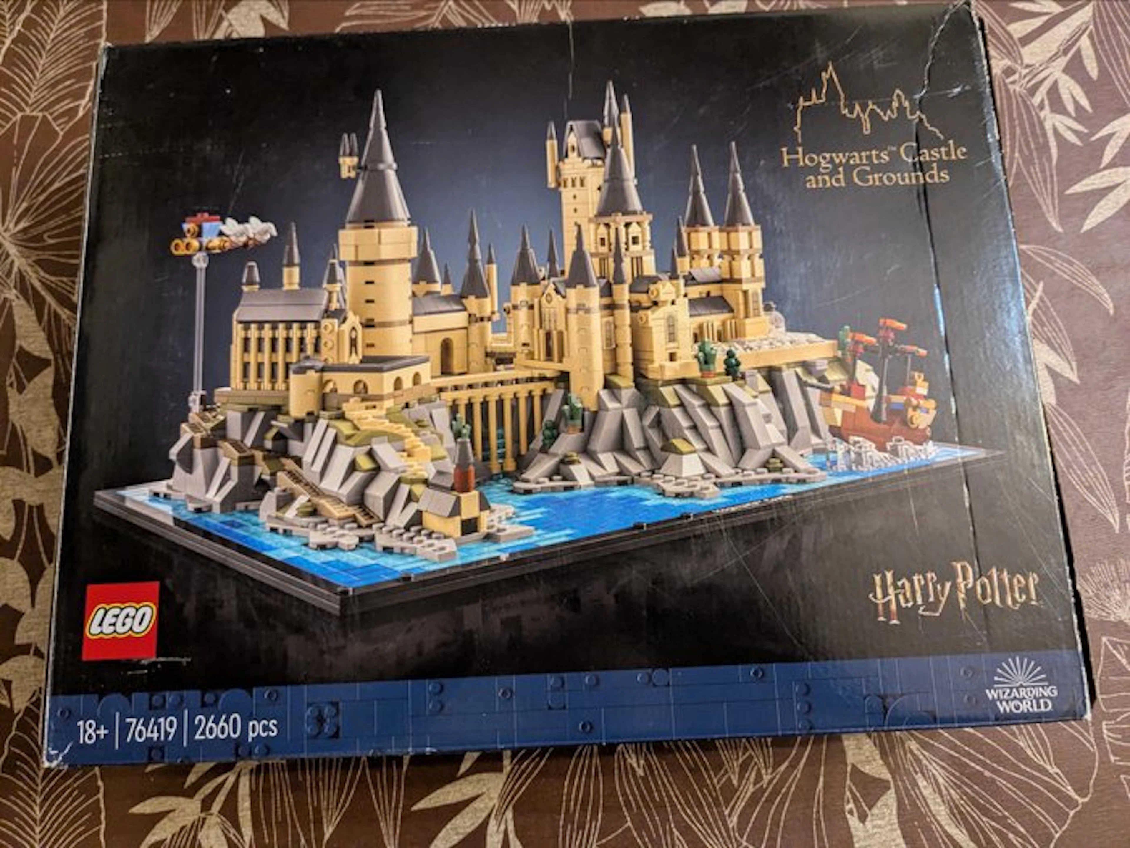 LEGO Set - 76419 - Harry Potter - Hogwarts Castle and Grounds