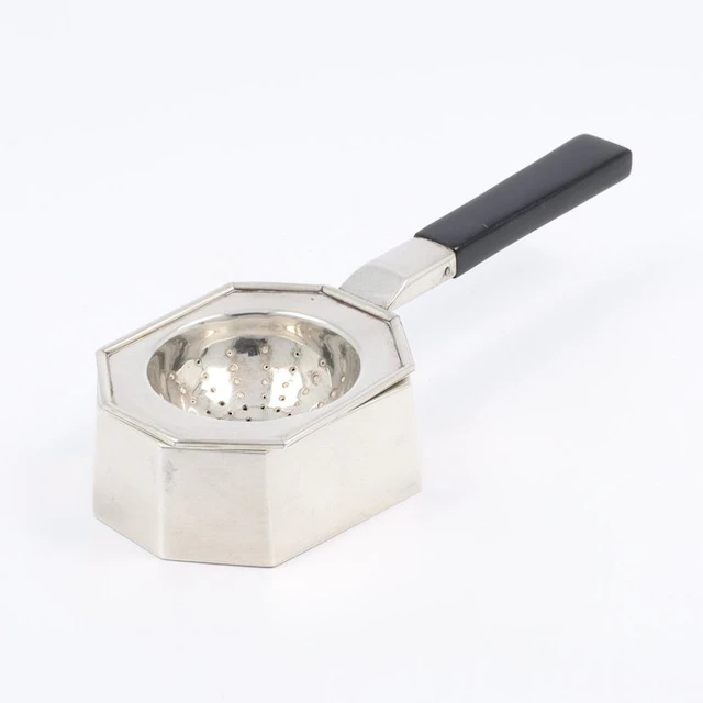 India. "Art Deco" Theezeef met uitlekbak. - Tea service (2) - .900 silver