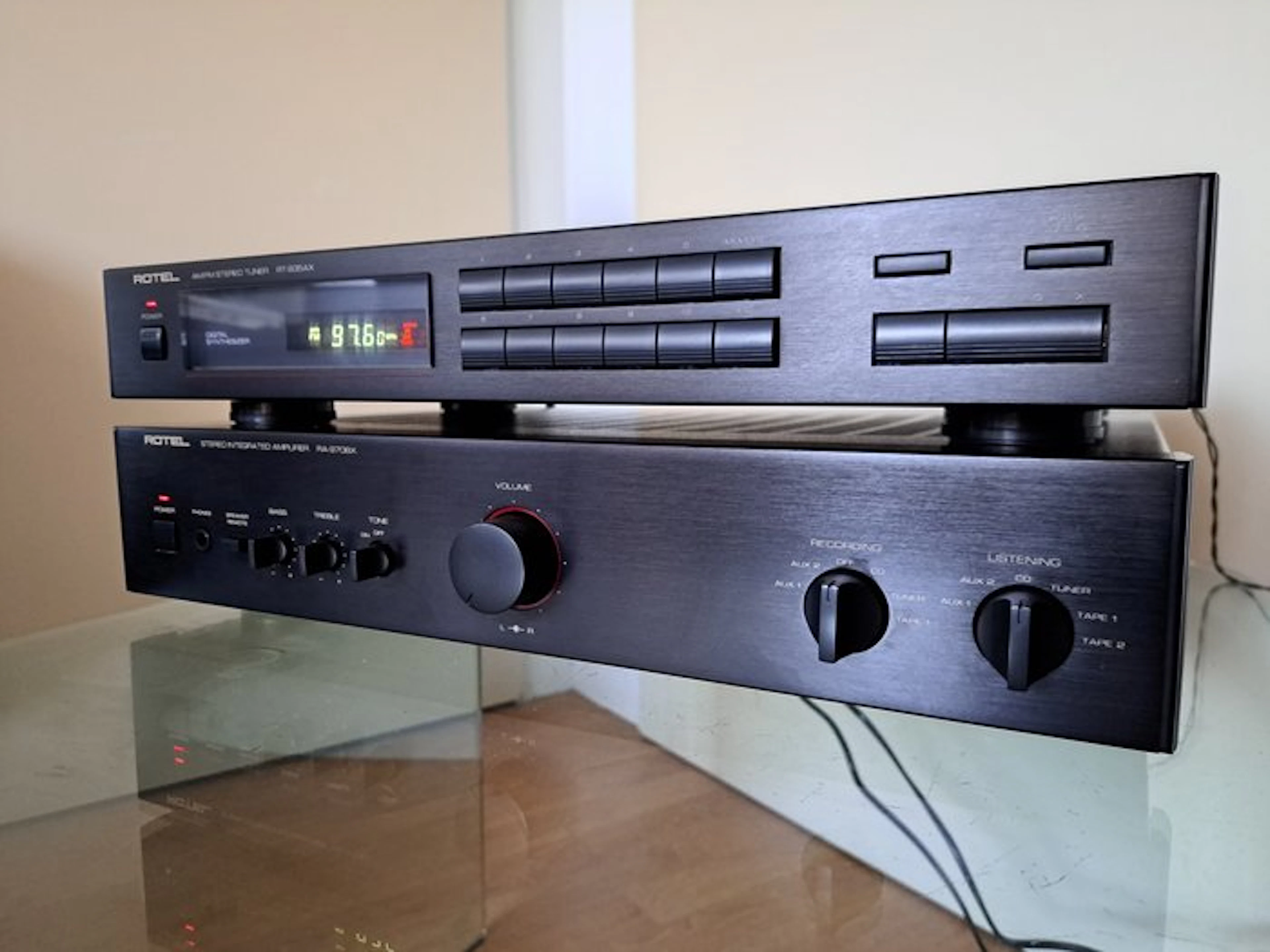 Rotel - RA-970BX & RT-935AX Hi-fi set