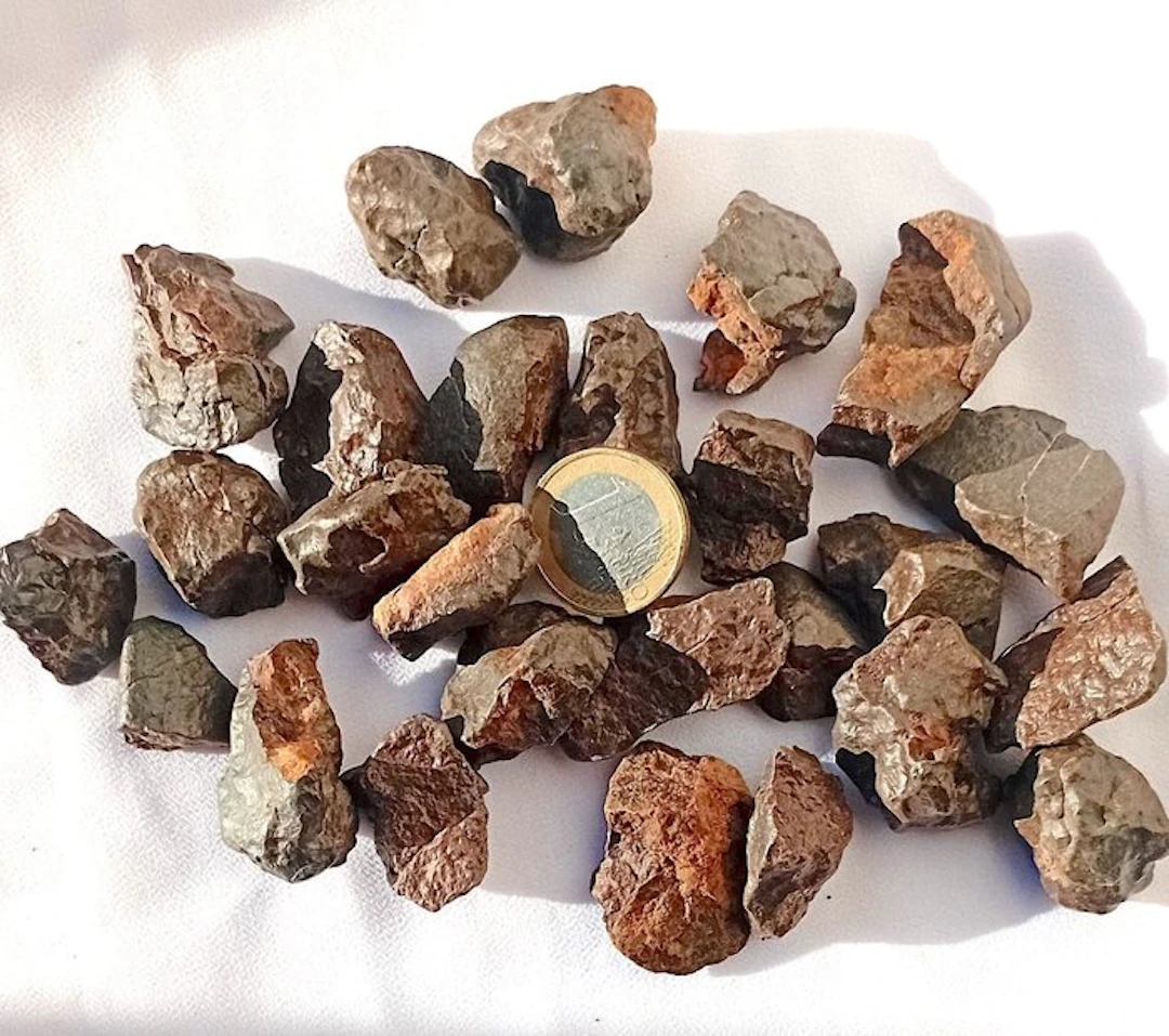 set of 27 unclassified chondrites meteorites Chondrite Meteorite - 340 g - (26)