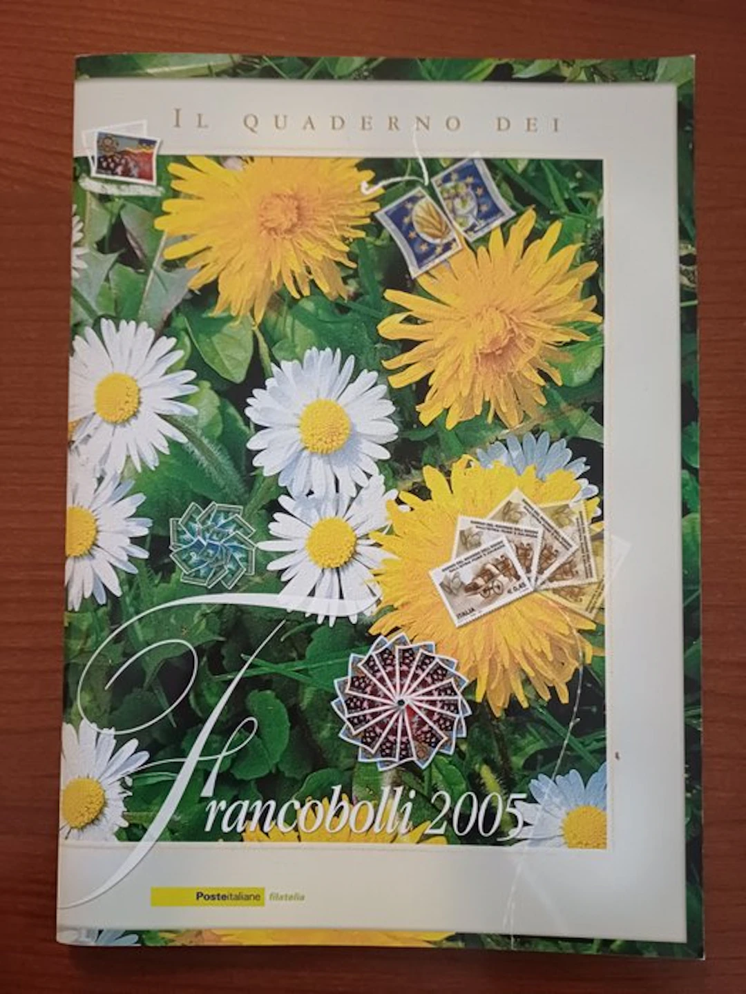 Italian Republic 2005/2005 - The Stamp Album 2005 (MNH** complete)