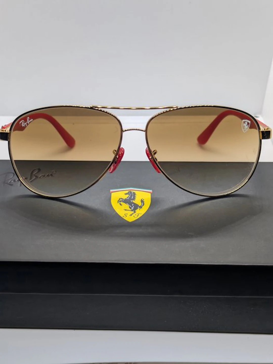 Rayban x Ferrari - Ferrari