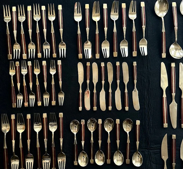 Elegante Servizio di Posate Thailandesi - Cutlery set (94) - Rosewood