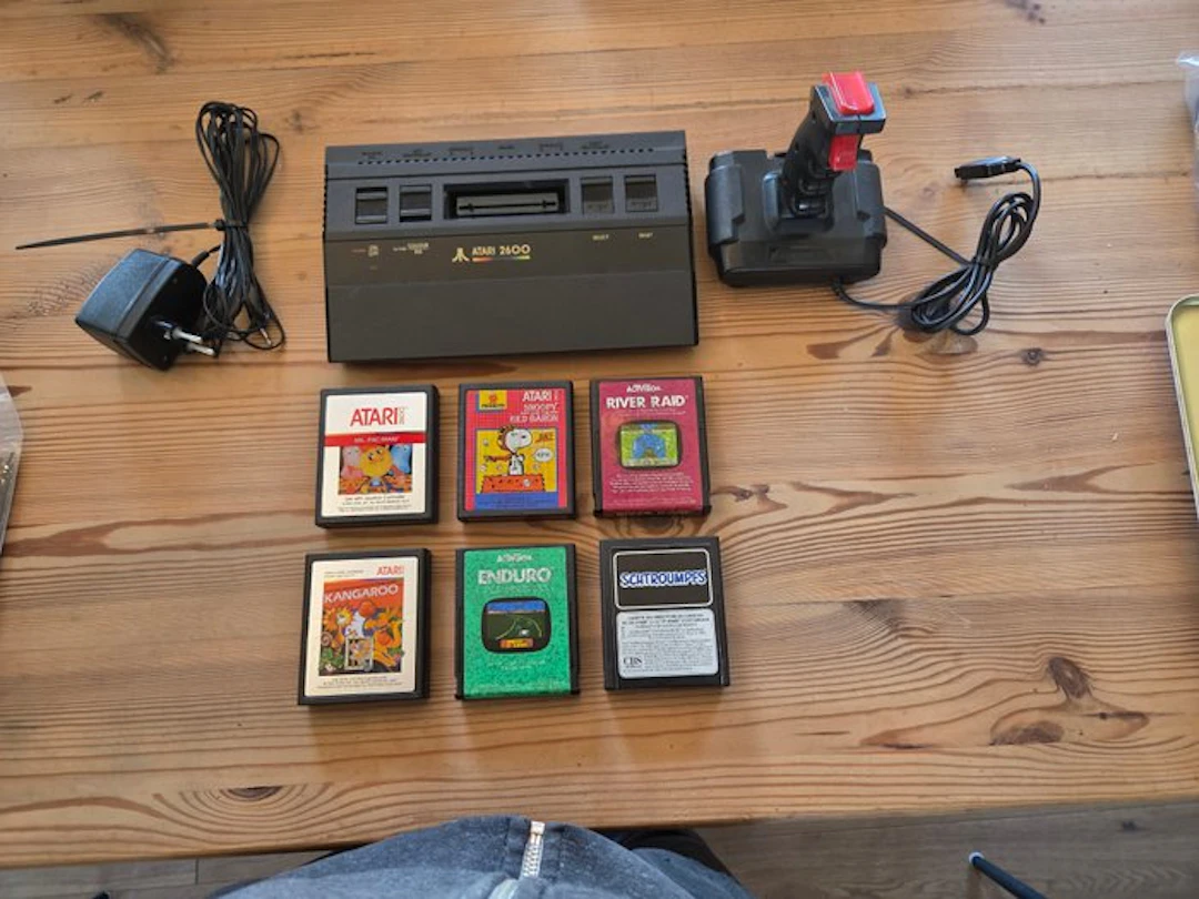 Atari - 2600 VCS - Atari 2600 met games - Video game console + games