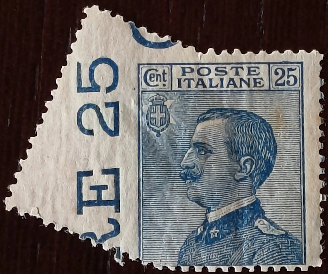 Italy Kingdom 1908 - Imperforate stamp placed to the left...