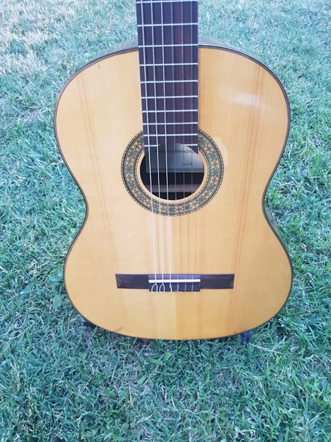 Antonio Fernández - C-III - - Classical guitar - Spain