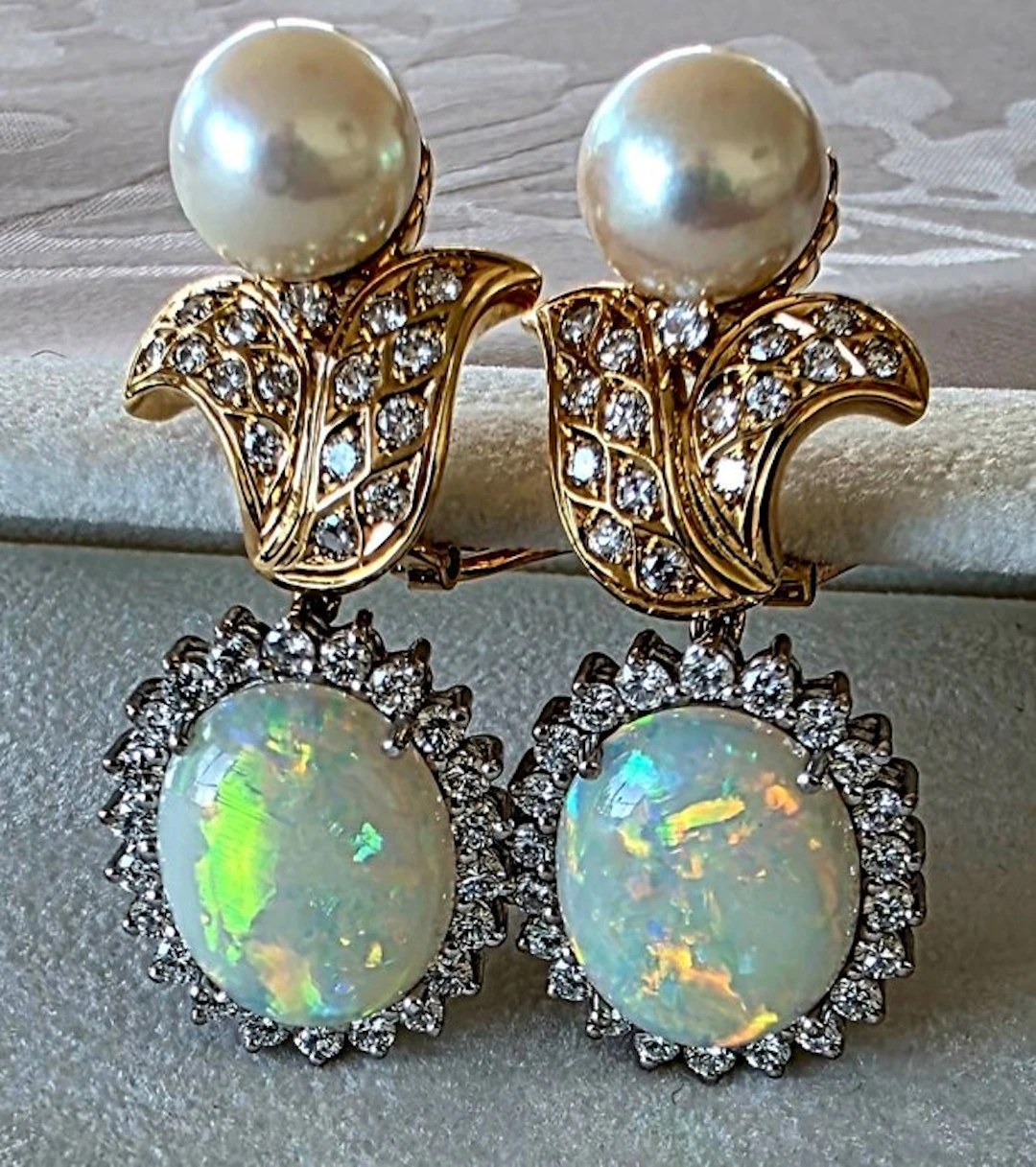 Earrings - 18 kt