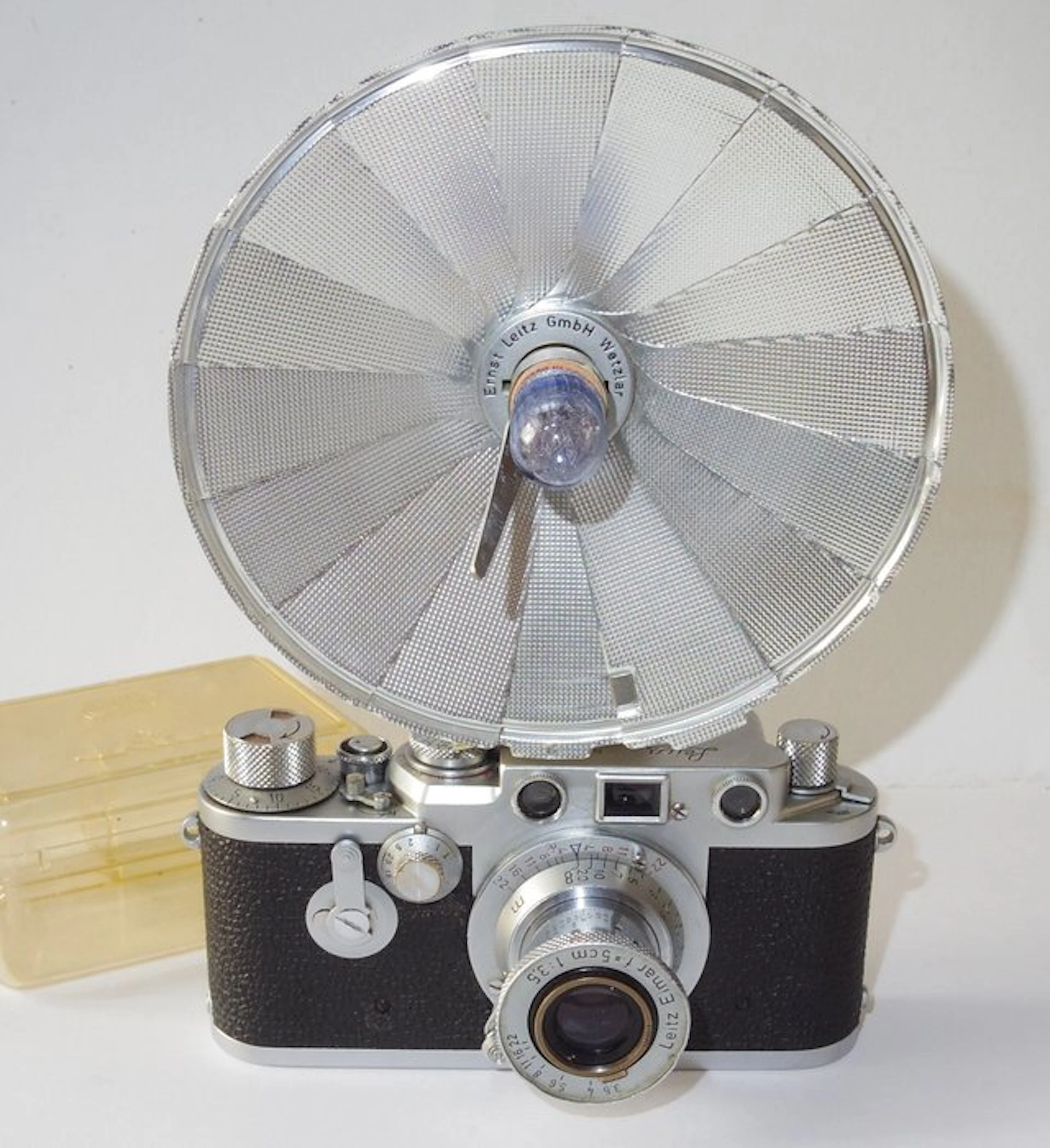 Leica IIIf rangefinder - 1950 - Elmar 3.5/5cm - working...