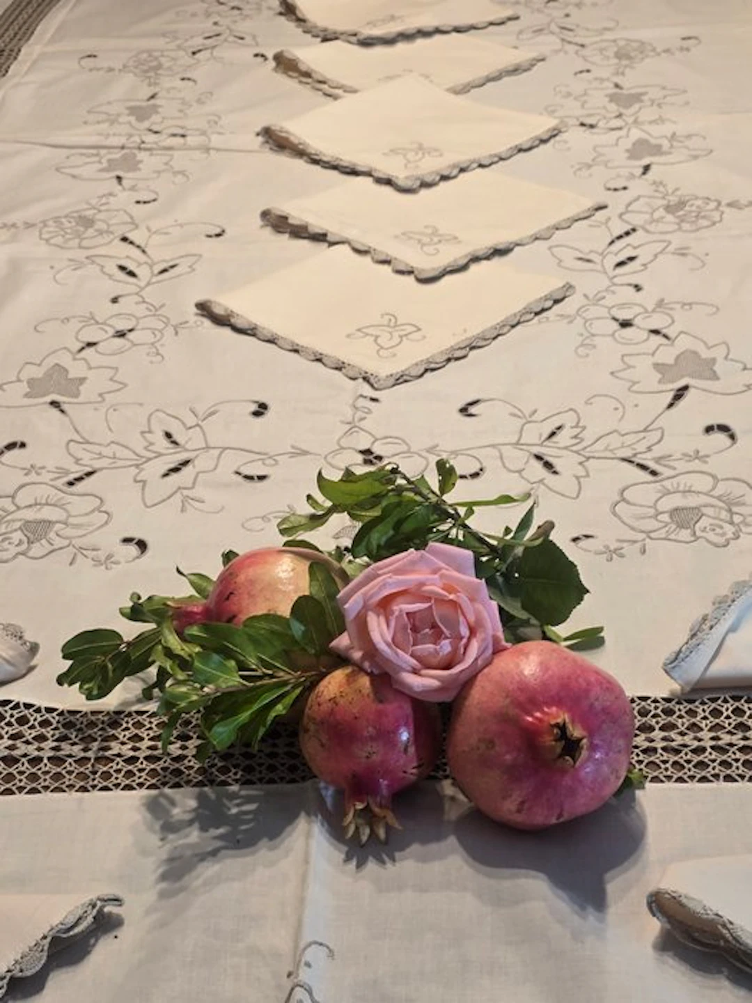 Tablecloth (13) - 257 cm - 168 cm - Antique trousseaus