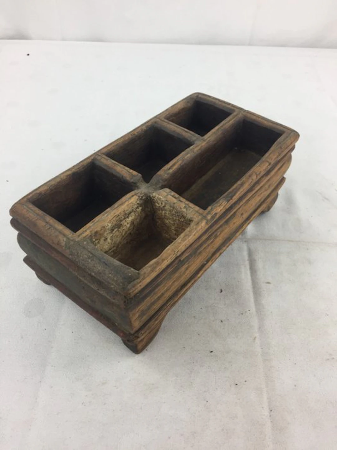 Areca Nut Box - Wood - Indonesia - Second half of 20th century