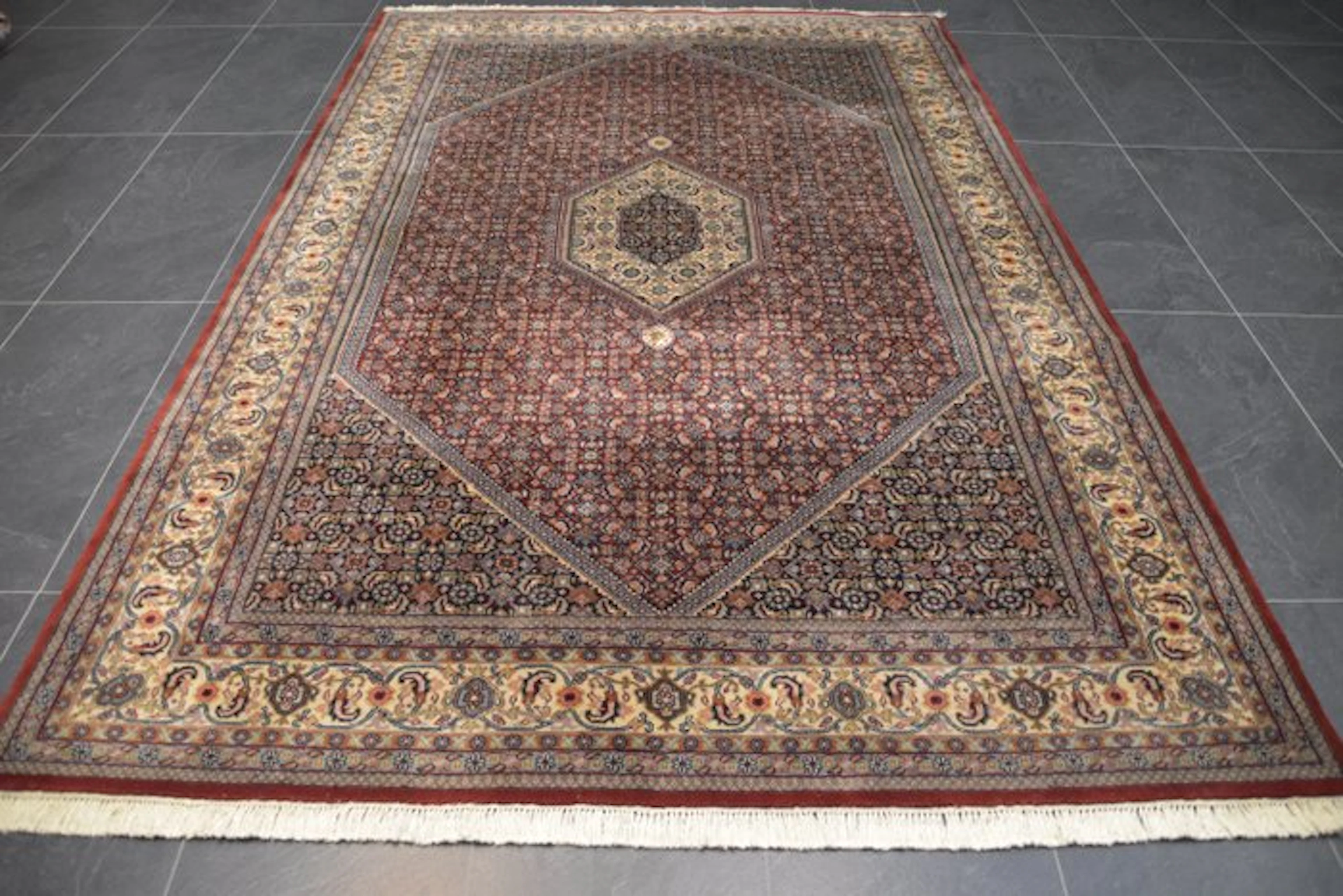 Bidjar - Rug - 305 cm - 202 cm