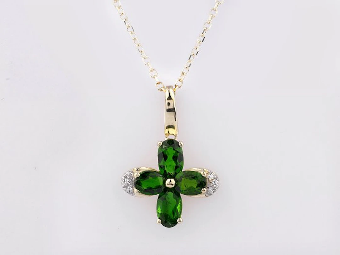 No reserve price - Necklace with pendant - 14 kt. Yellow gold Diamond (Natural)
