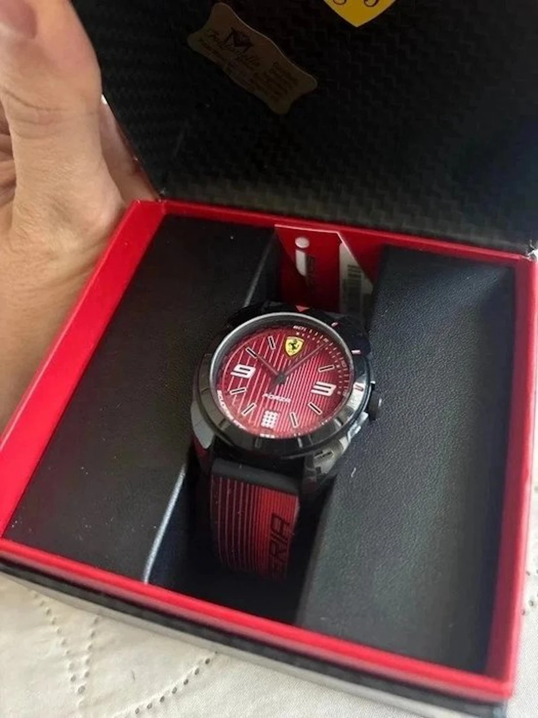 watch - Ferrari