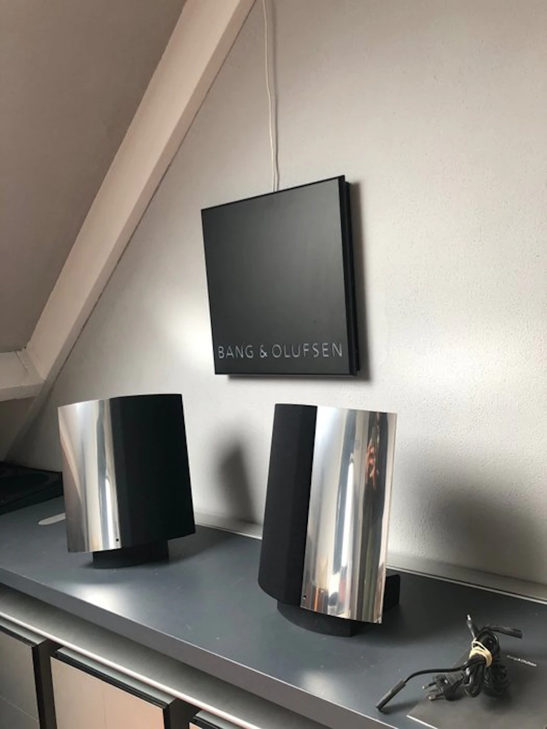Bang & Olufsen - BeoLab 4000 - Silver black - New front...