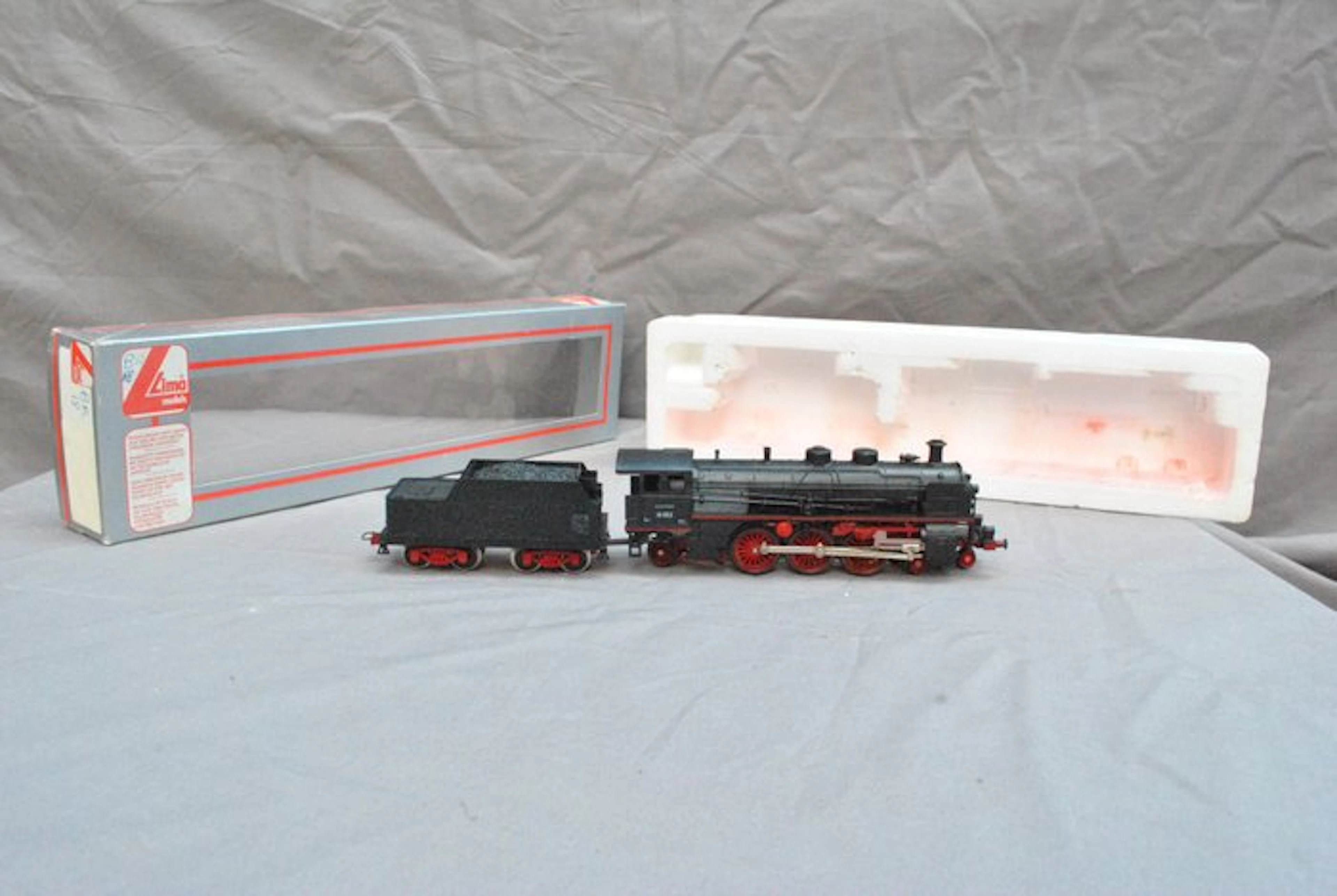 Lima H0 - Lima BR 18 Locomotiva - Steam locomotive with tender (1) - BR18 - DB