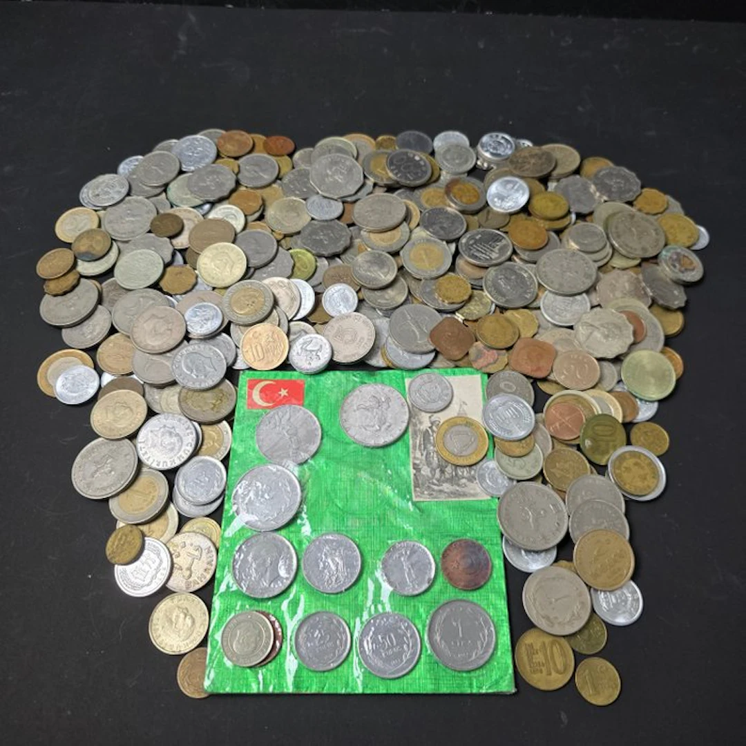 Asia. Lot van 350+ munten uit Aziatische landen...