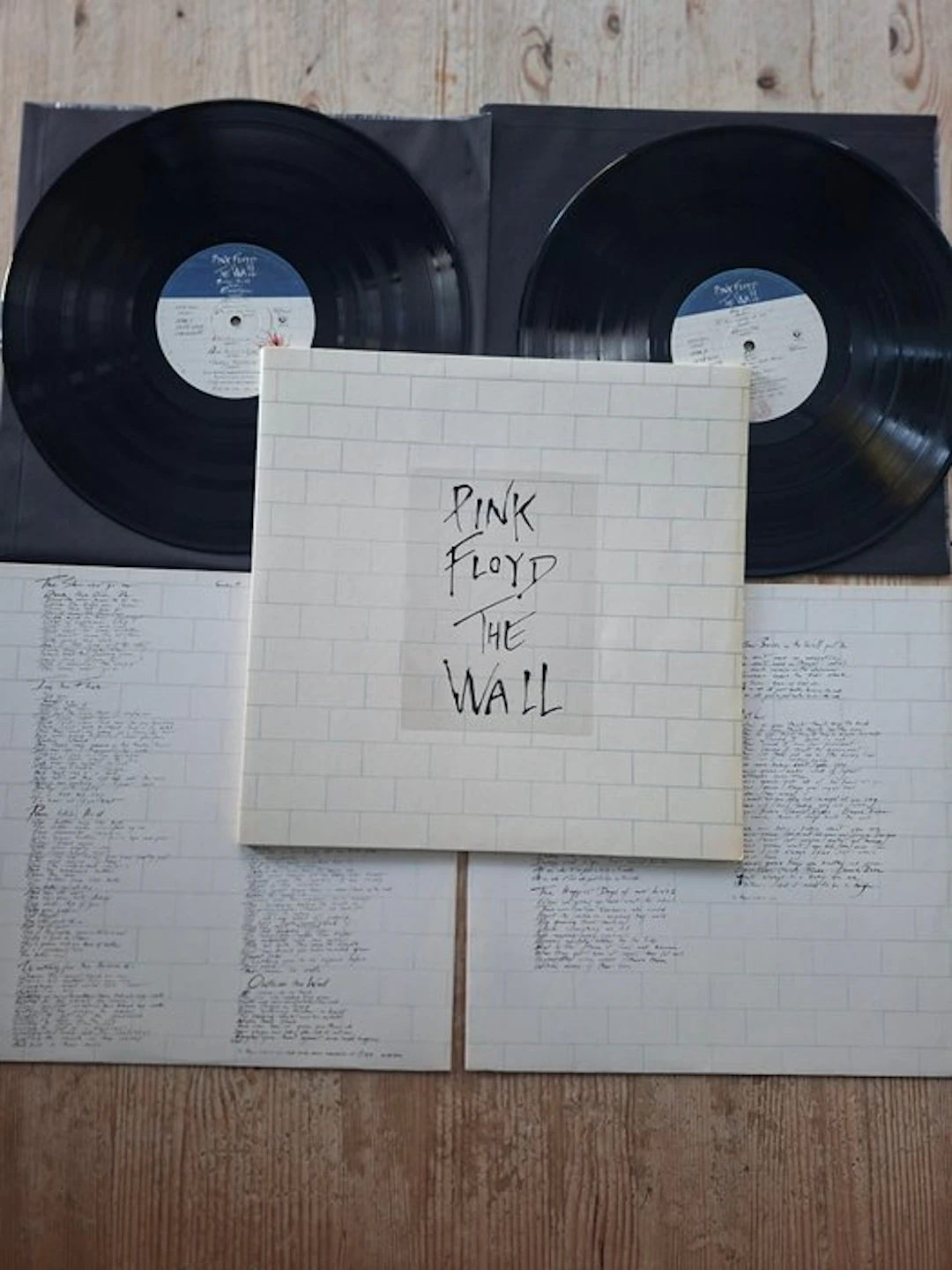 Pink Floyd - The Wall 2 LP + Rare Sticker (Second 1979...