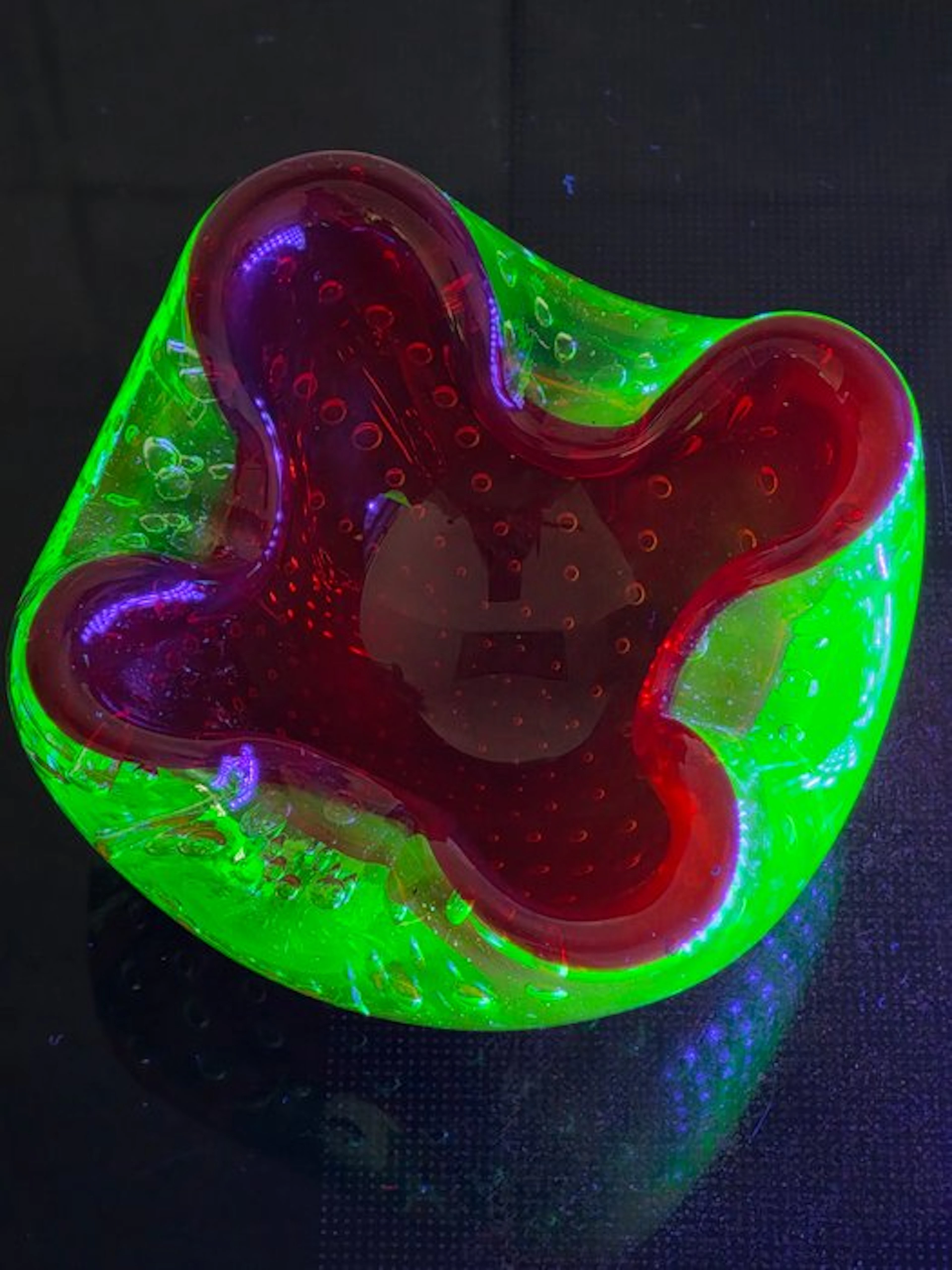Bowl - Uranium glass - Bowl