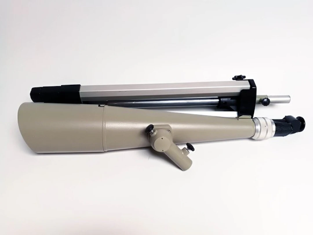Telescope on stand - URSS (monoculaire) ZRT-457 x 30 x60 - 1980-1990