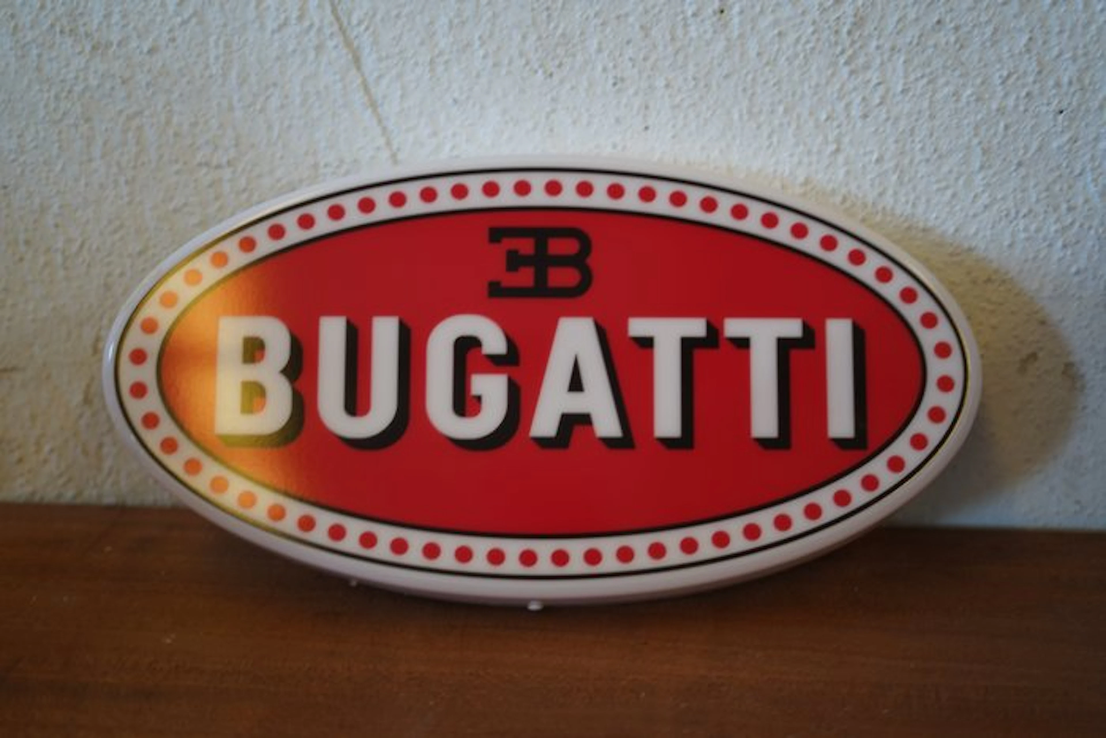 Bugatti - BUGATTI sign - Lightbox - Plastic, Metal