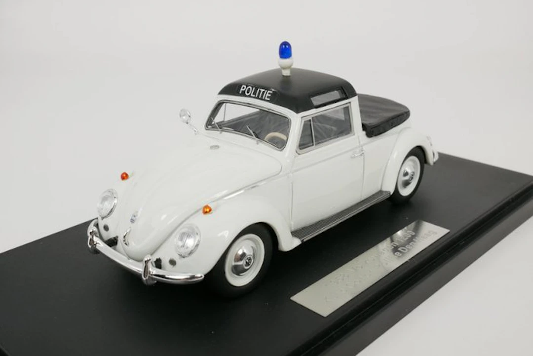 Matrix 1:43 - Model car - VW 1200 Kever Cabriolet...
