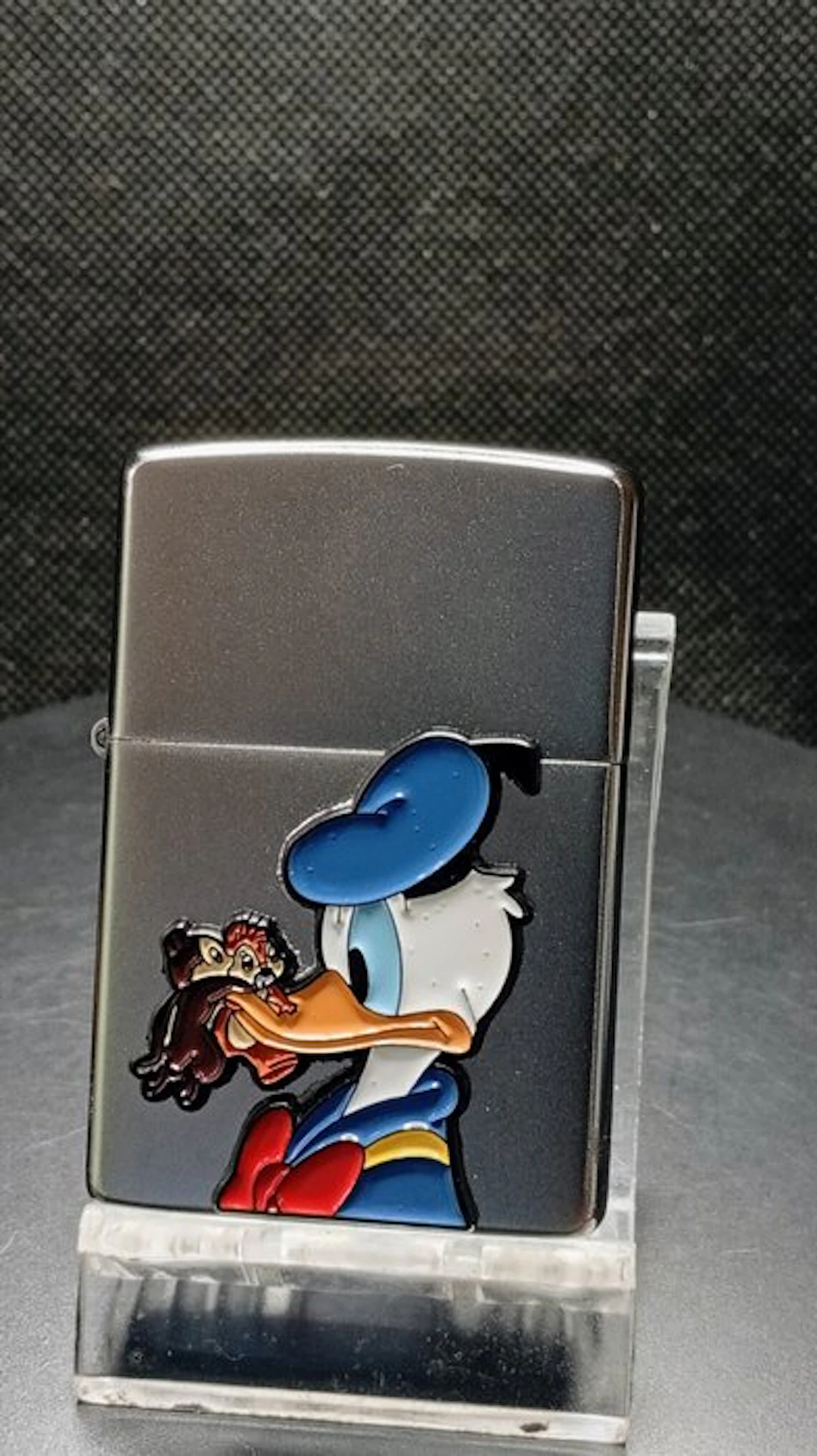 Zippo White Frost - Donald Duck - No reserve price - Pocket lighter - Brass
