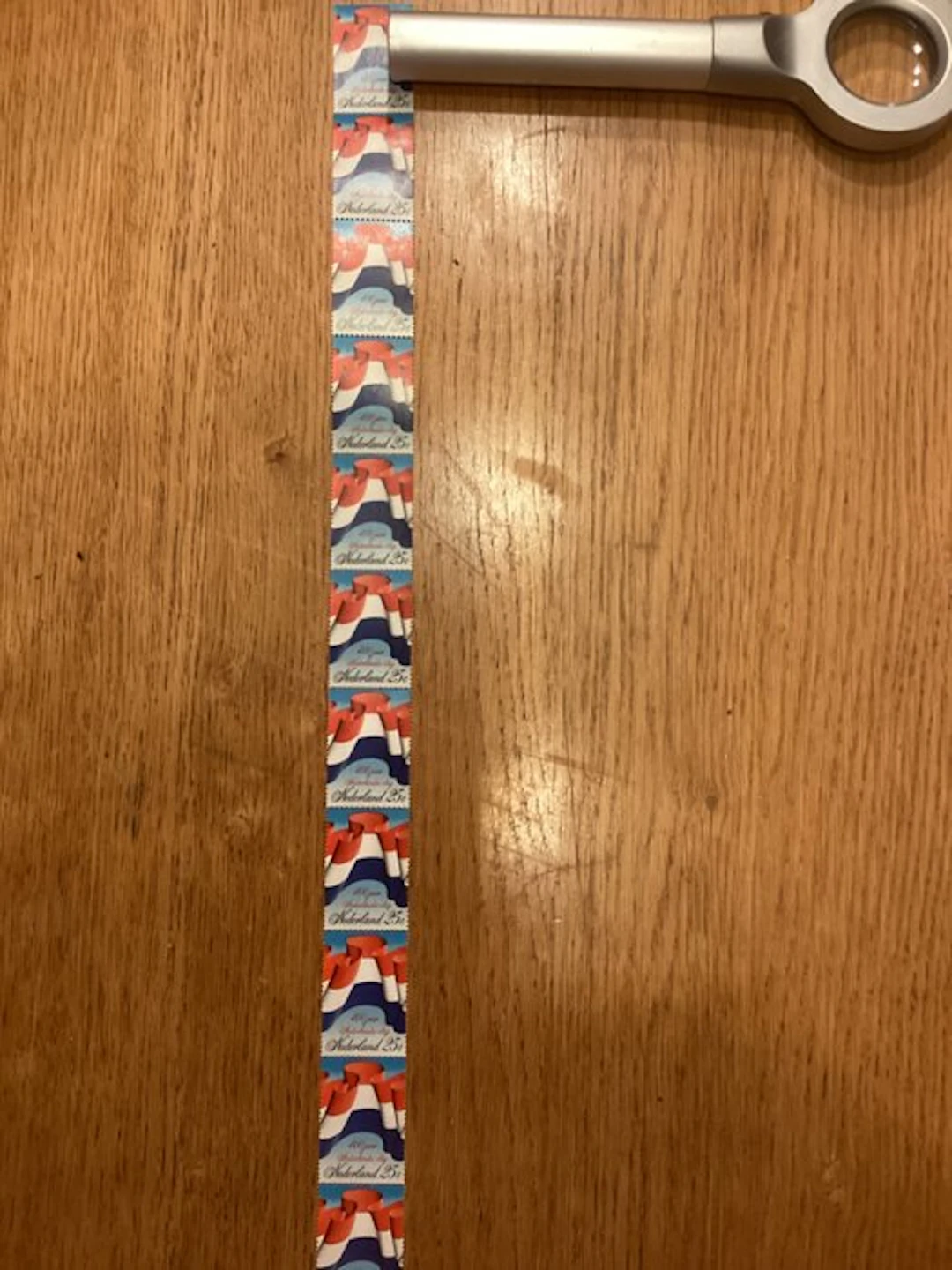 Netherlands - Stamp machine roll 1011 R in strips of 25 stamps
