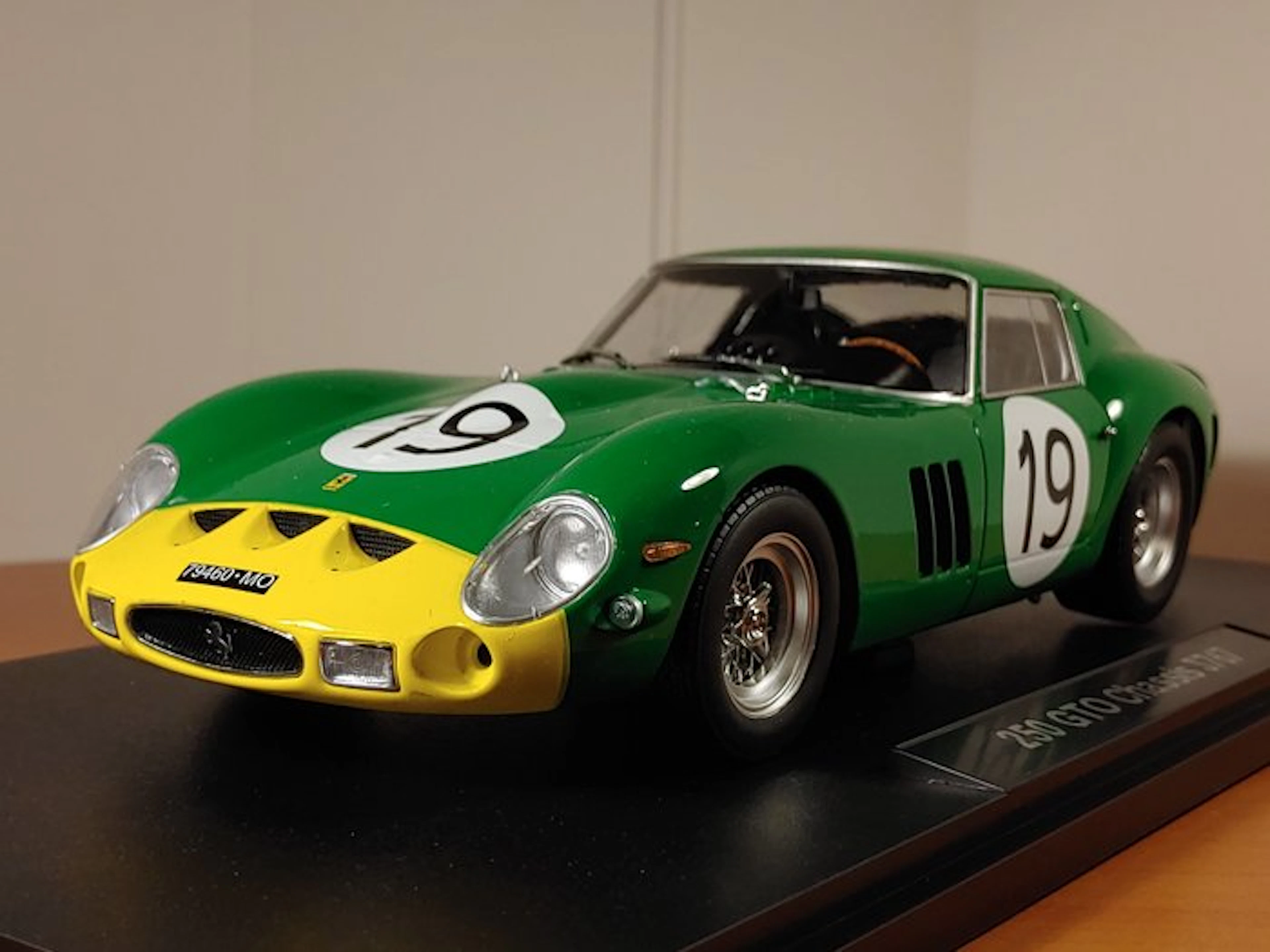 KK-Scale 1:18 - Model sports car - Ferrari 250 GTO #19...