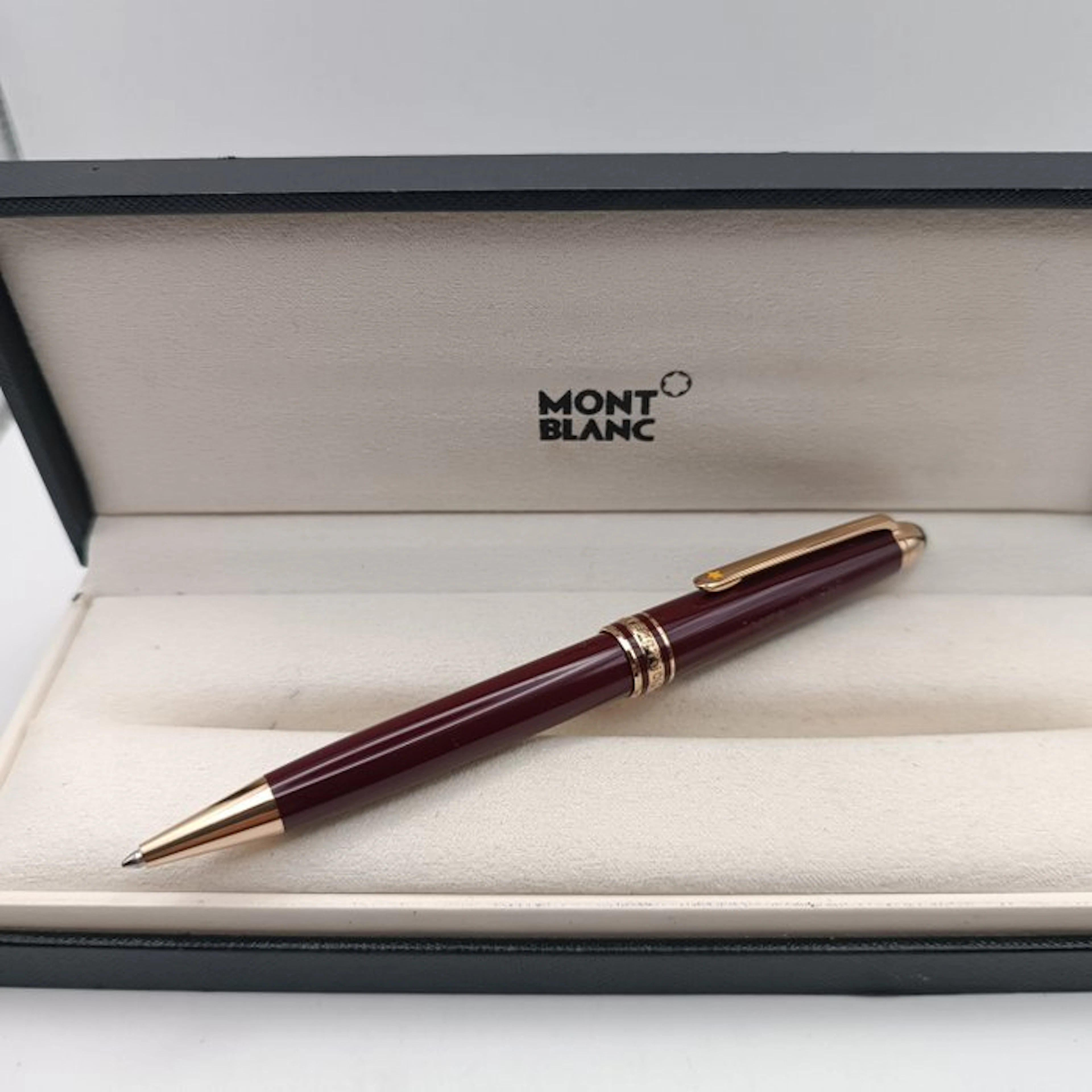 Montblanc - Meisterstück Le Petit Prince & Aviator - SPECIAL EDITION - Pen