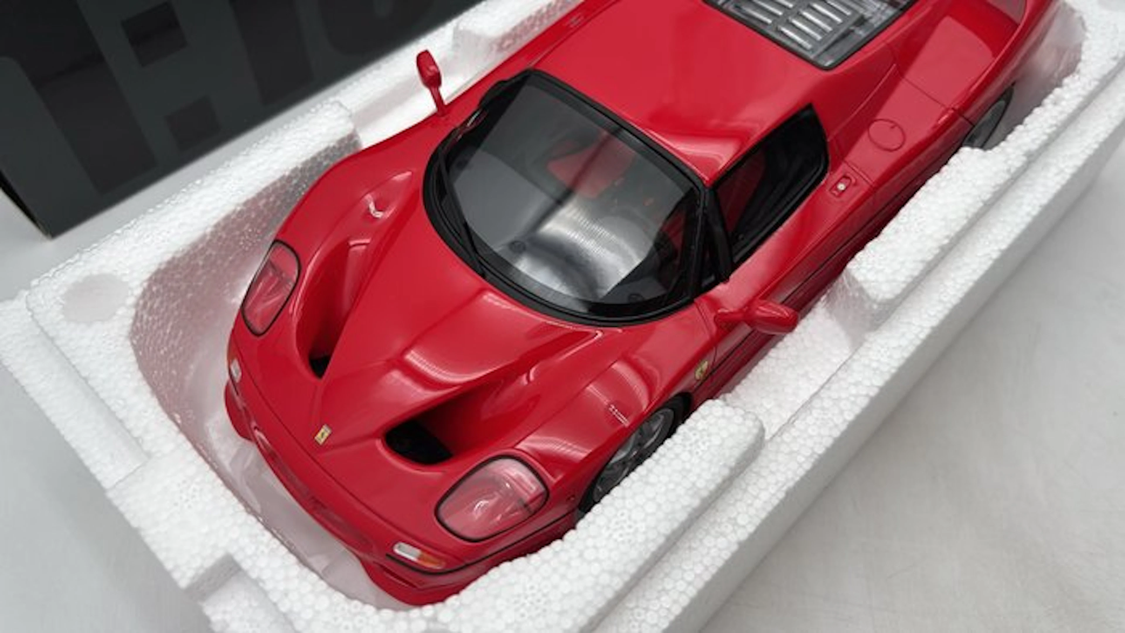 GT Spirit 1:18 - Model car - Ferrari F50 - (cod.O34)
