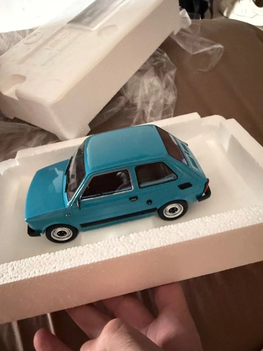 Laudoracing 1:18 - Model car - Fiat 126 Personal 4 (1976)