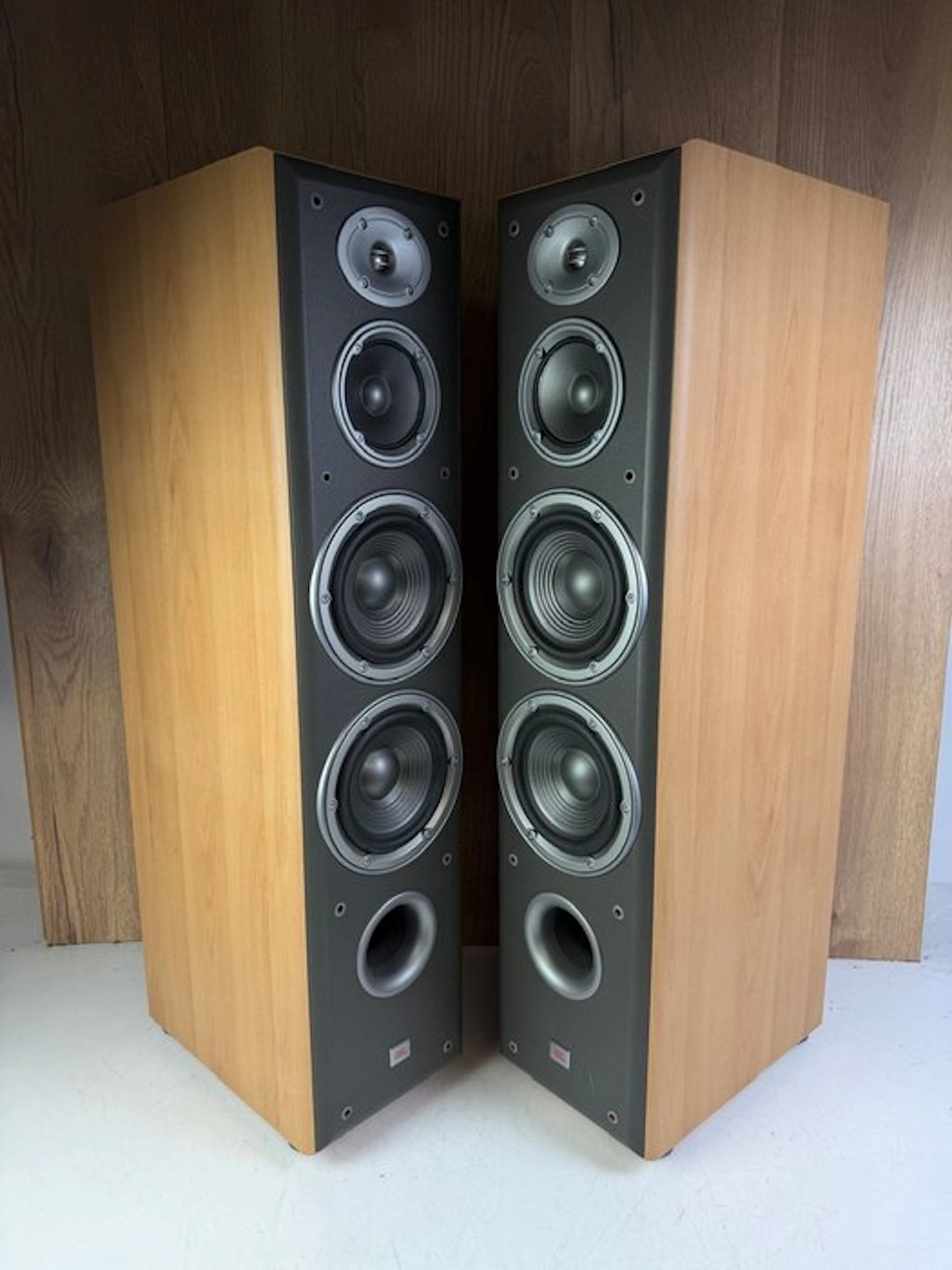 JBL - E-80 - Northridge Series Speaker set
