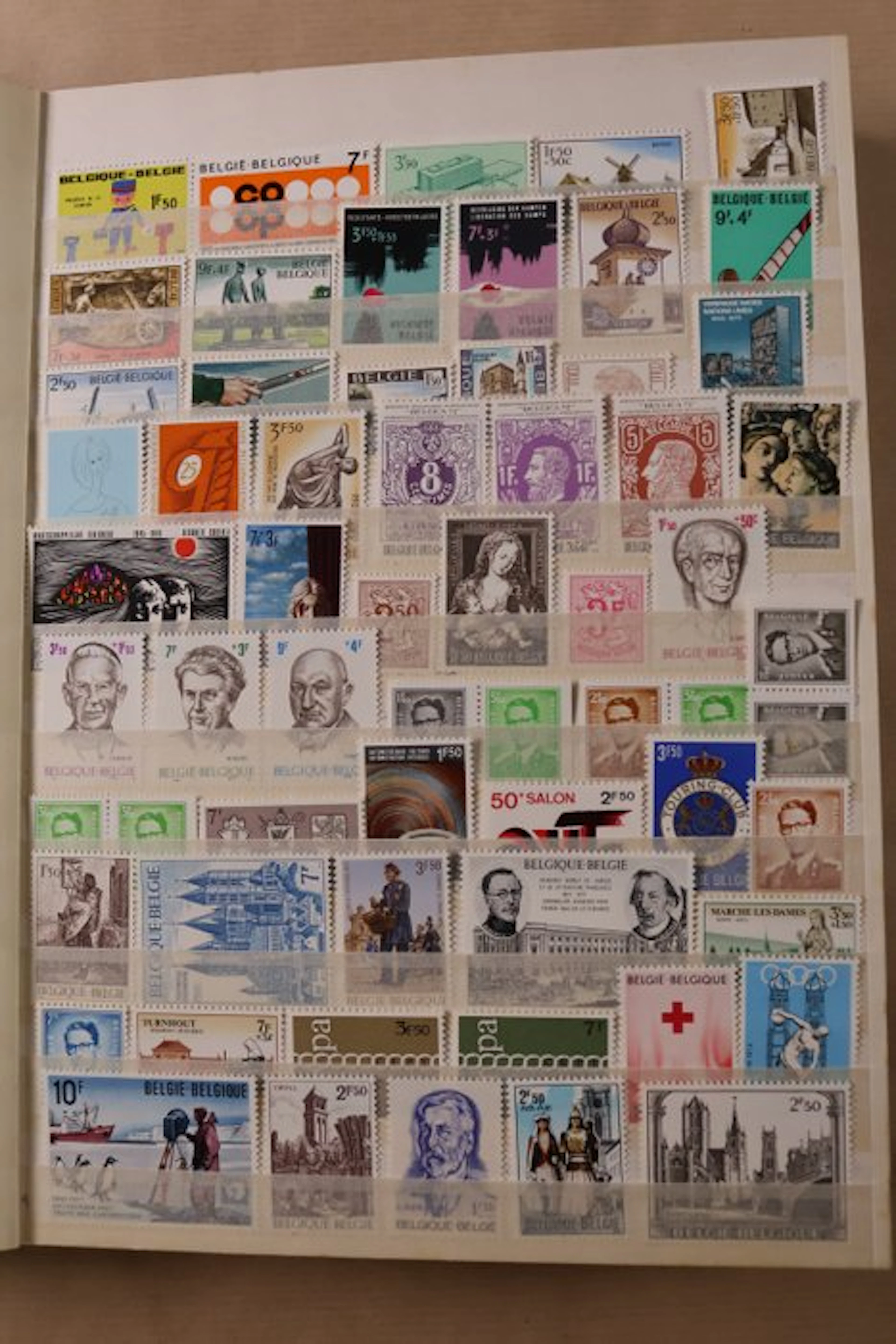 Belgium 1970/1999 - Complete collection in 2 stock books...