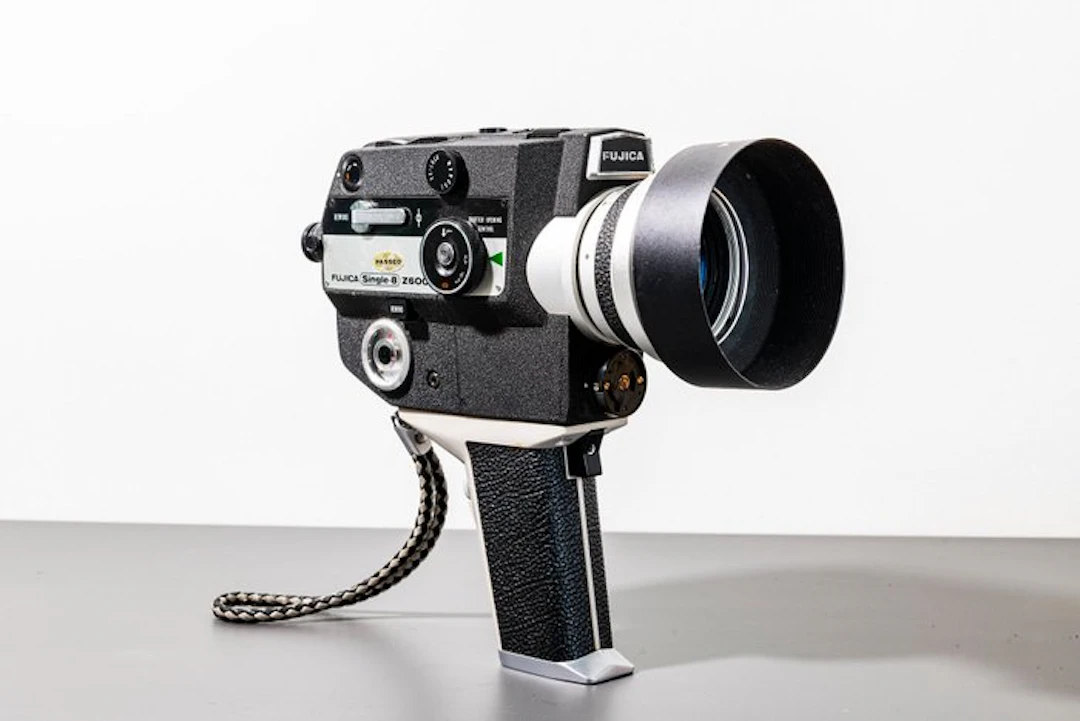 Fujica Single-8 Z600 – Fujinon 8–48mm f/1.8 – 6× Zoom –...