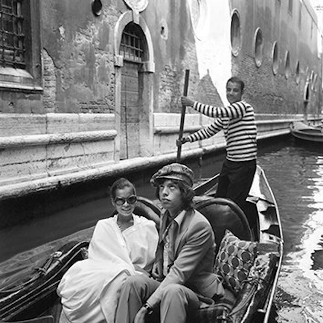 Camerapohoto Epoche/Vittorio Pavan - 04-Mick Jagger e Bianca, Venezia 1971