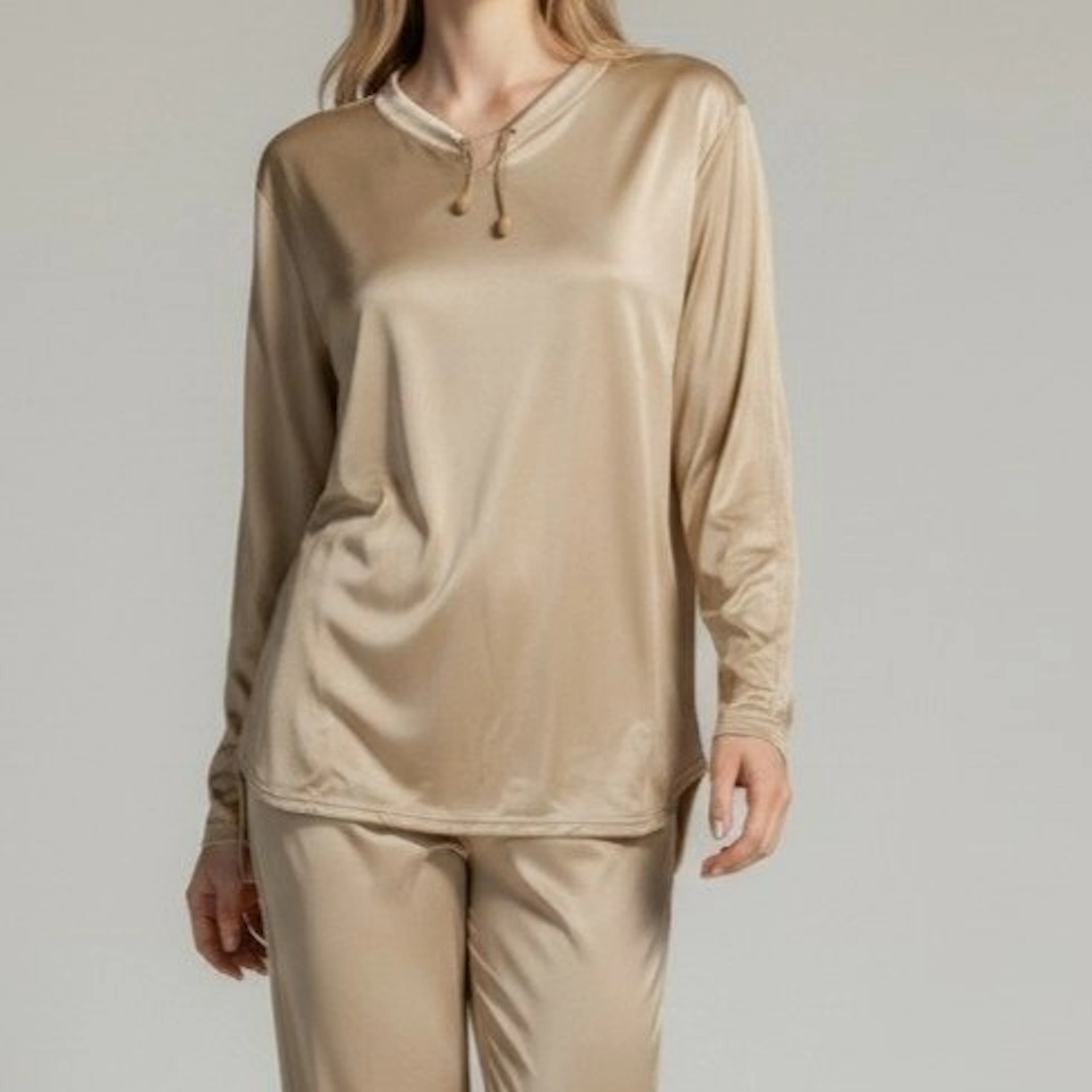 Alviero Martini size IT46 - EU 42 (IT46 - ES/FR 42 - DE/NL 40 - UK 14 - US 12)