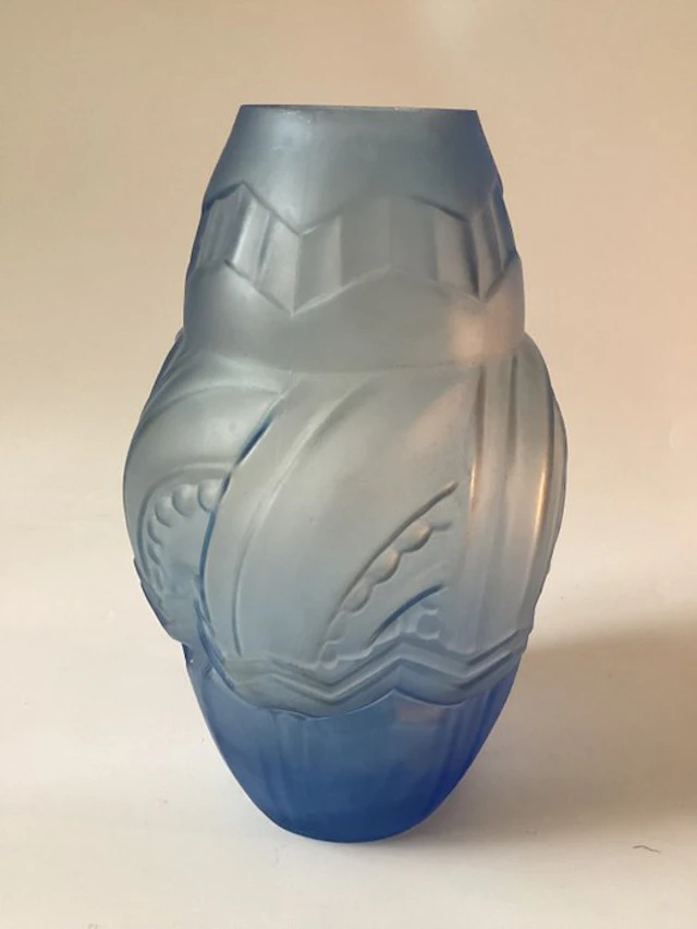 Etaleune Paris - Vase - Frosted Perspex - Art Deco