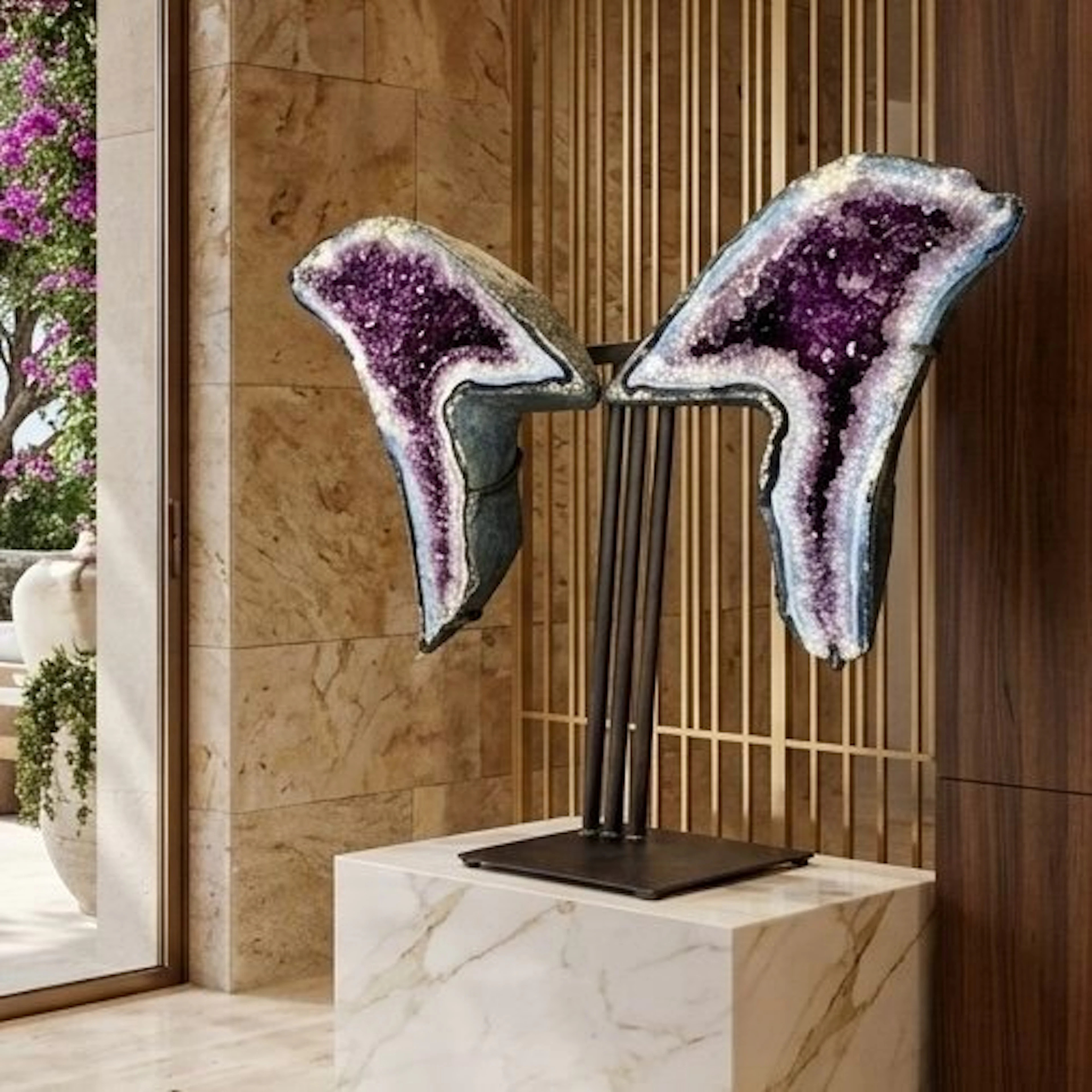 52KG - Exceptional Amethyst butterfly shape AAAA Sphere...