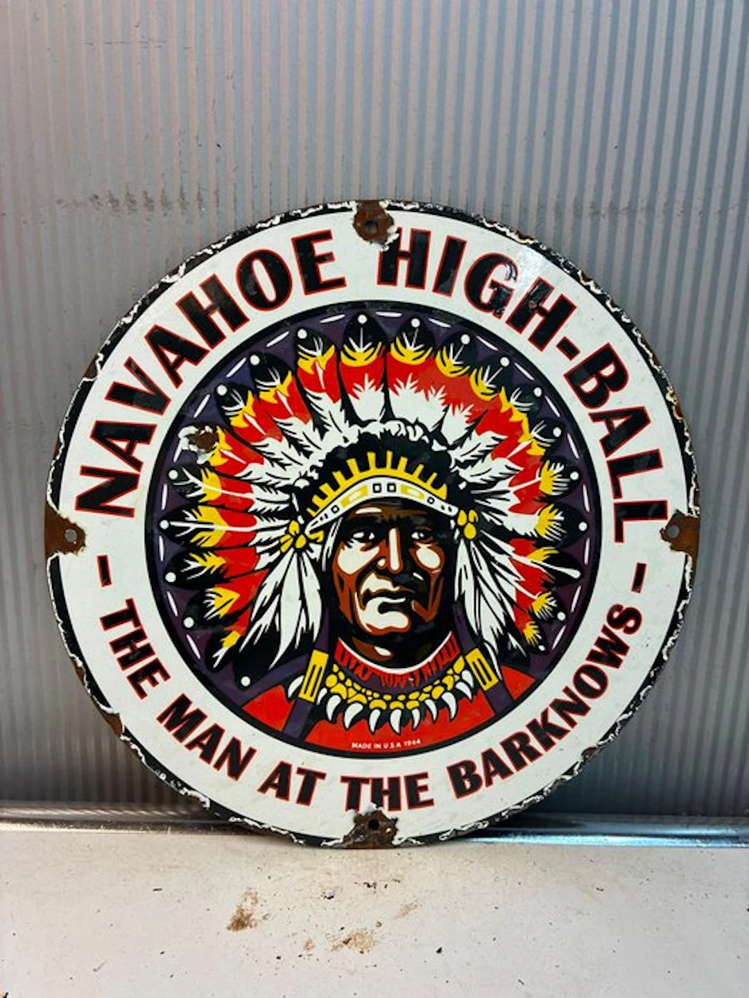 Navahoe High-Ball – The Man at the Bar Knows – Rond...