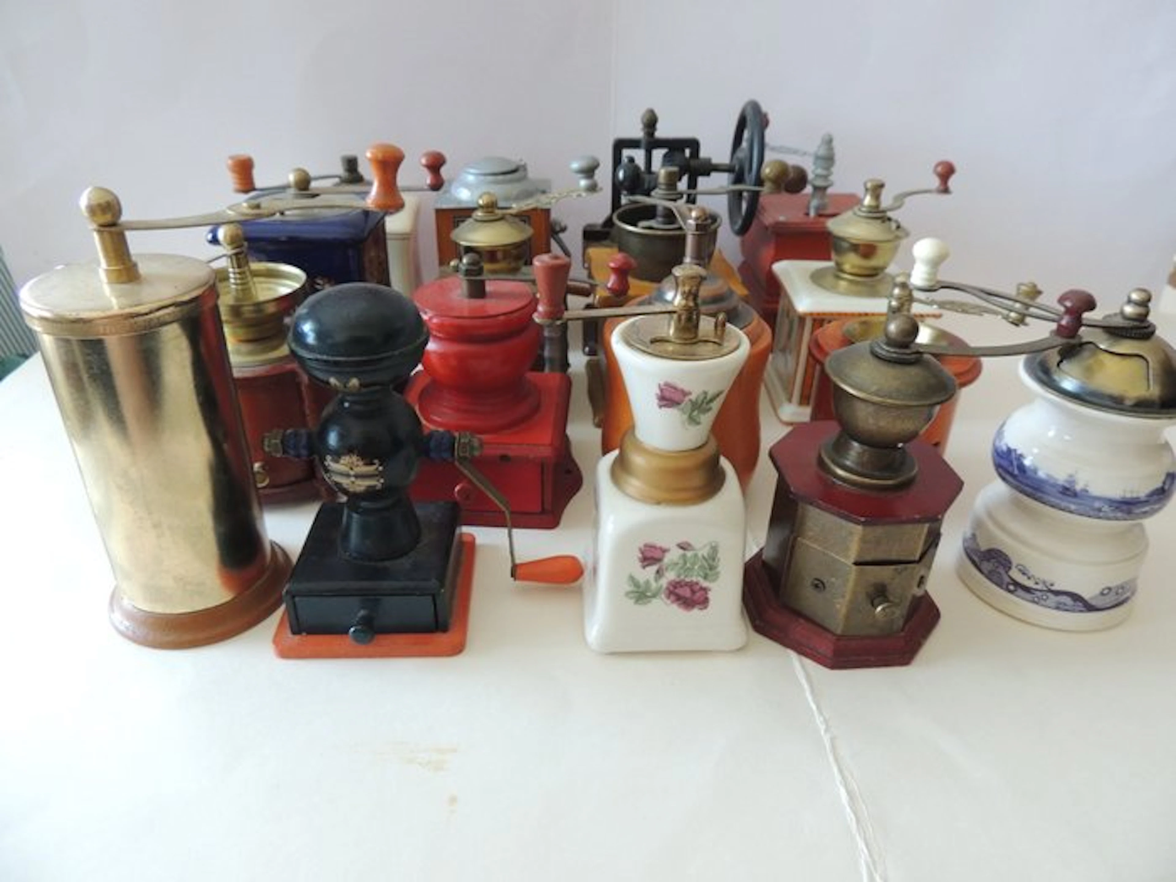 Coffee grinder (17) - Very beautiful and large collection...