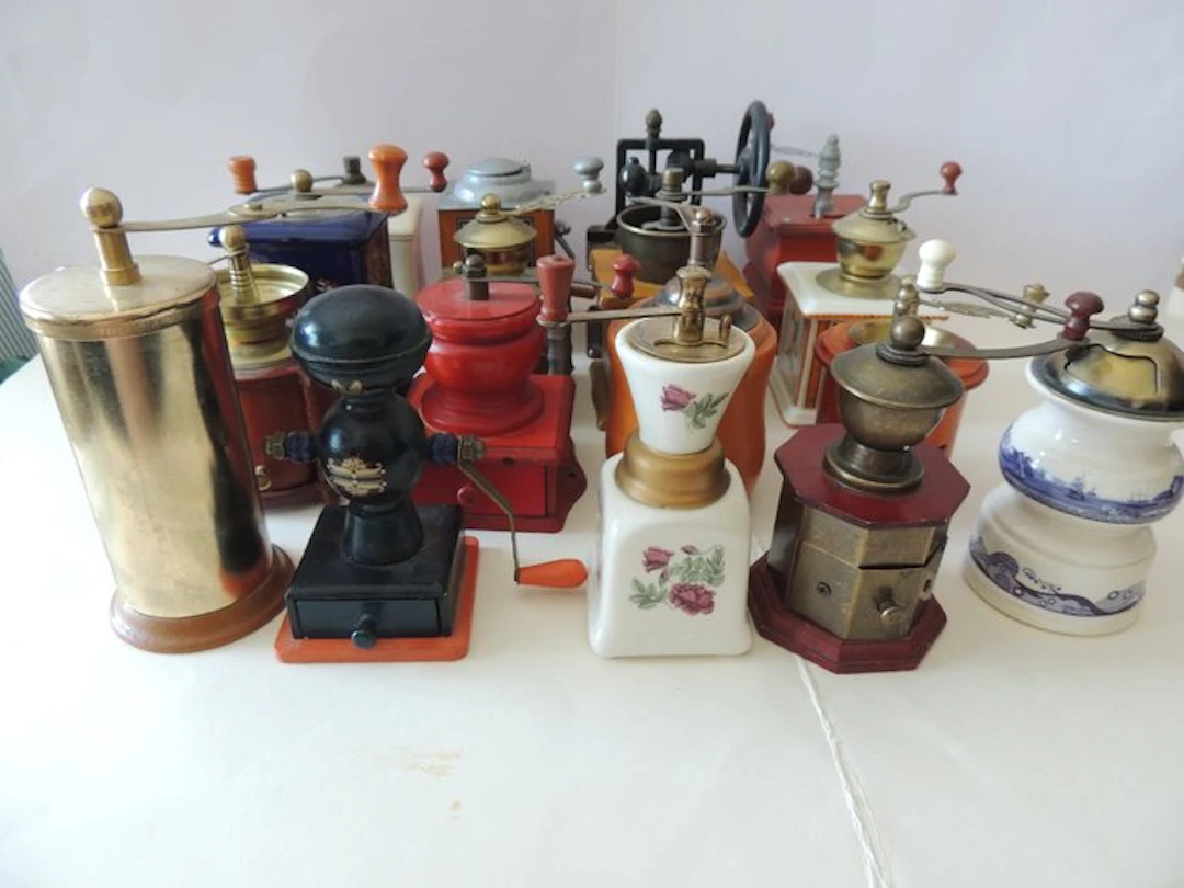 Coffee grinder (17) - Very beautiful and large collection...