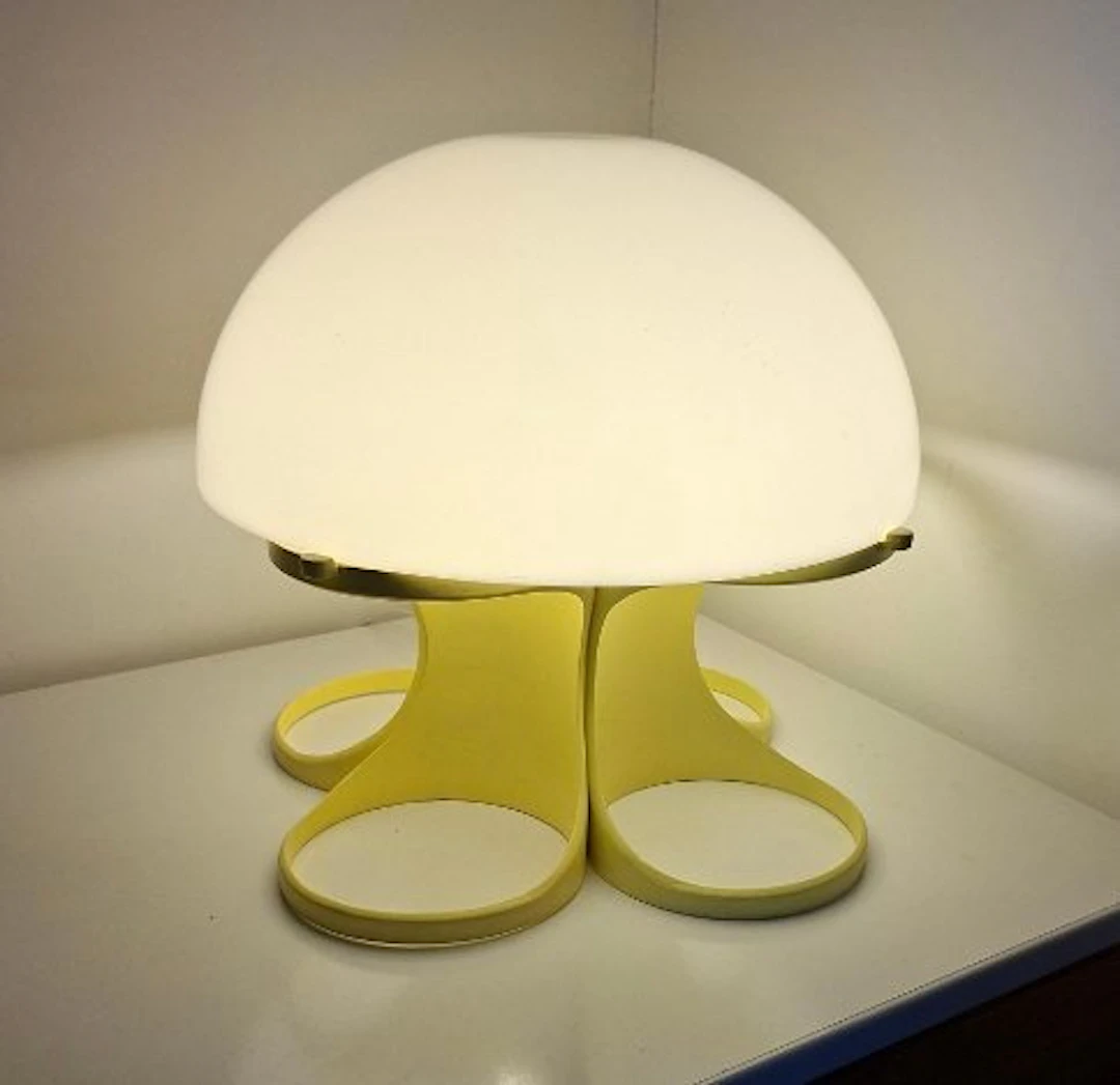 Table lamp - Plastic