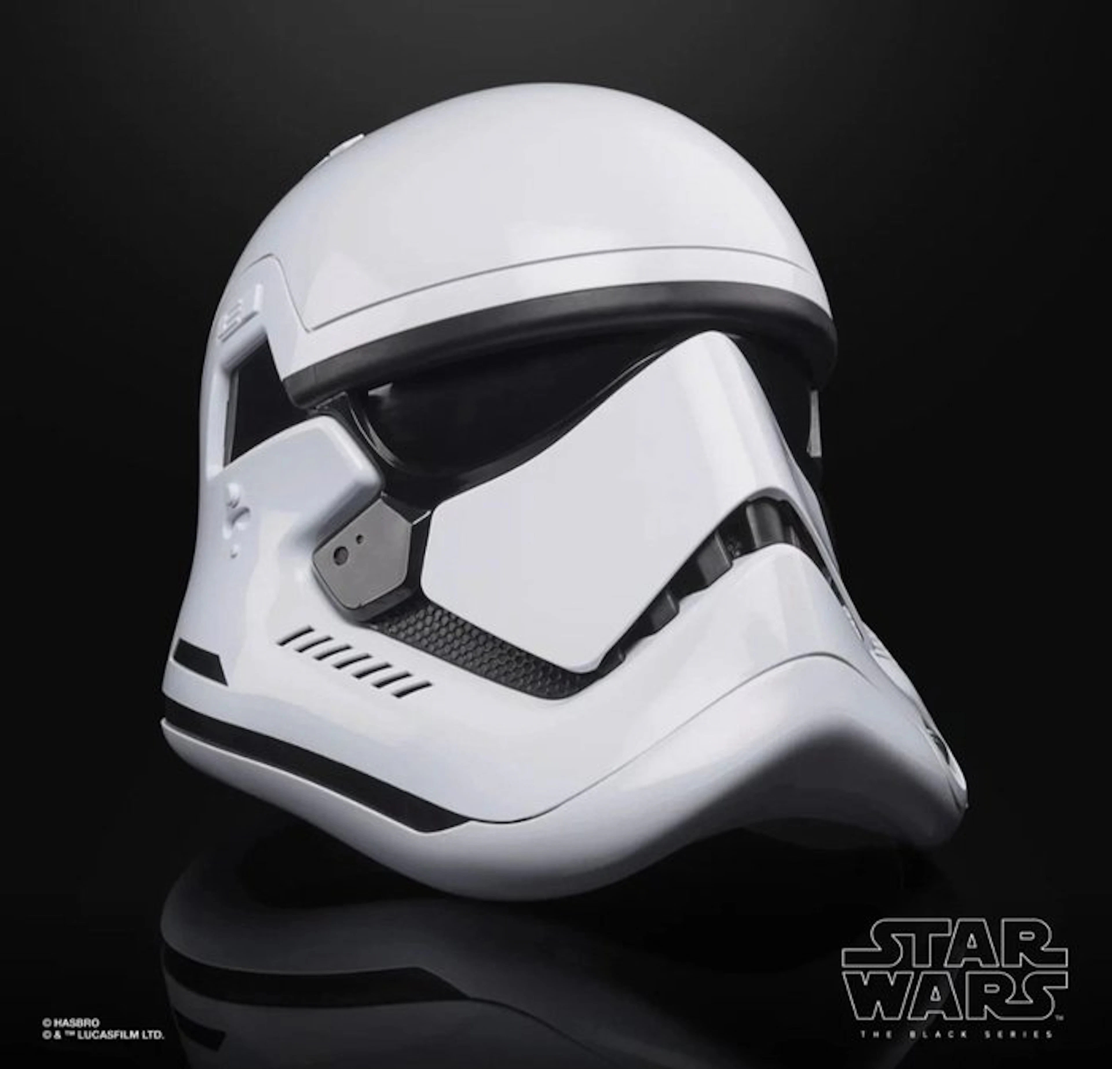Star Wars - Hasbro - - Movie prop Helmet Stormtrooper First Order